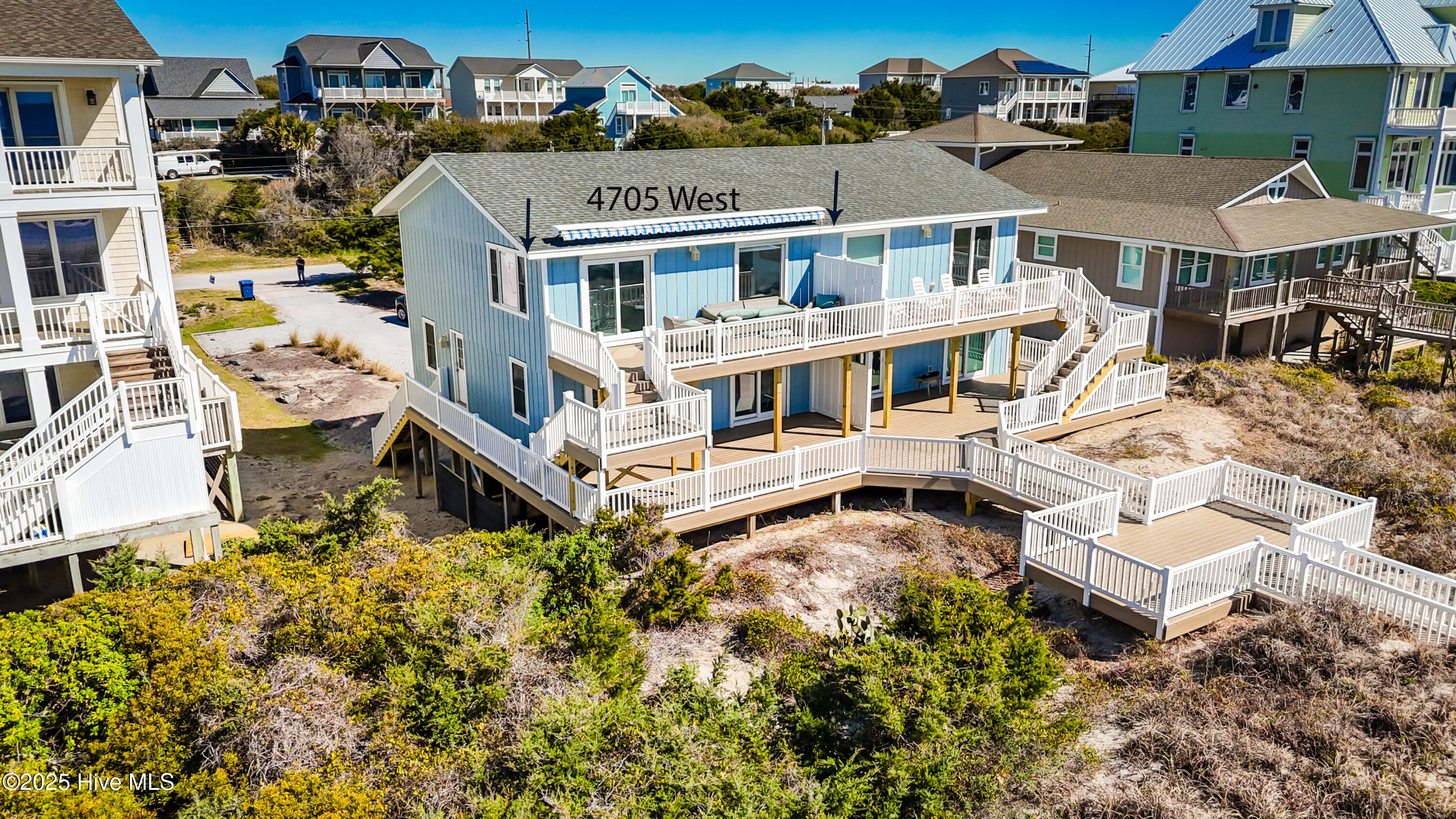 4705 Ocean Drive Property Photo