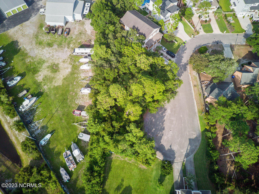 116 Island Mimosa Drive Property Photo 13