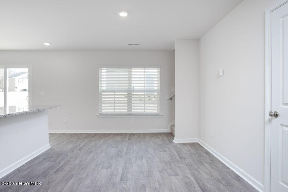 3806 Falcon Court Property Photo 7