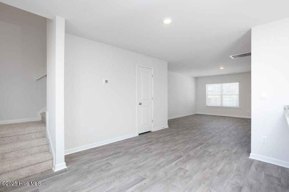 3806 Falcon Court Property Photo 8