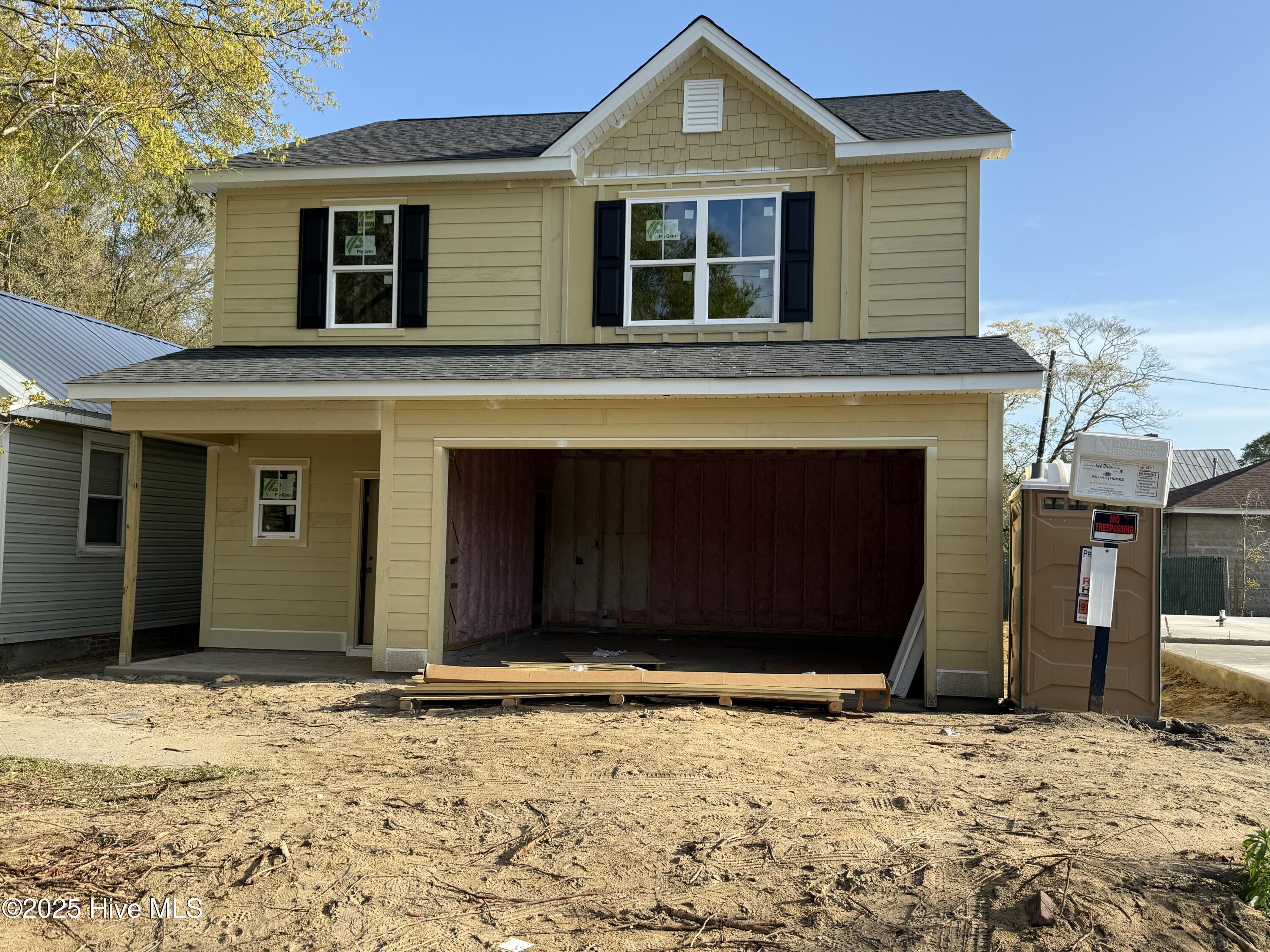 606 Bladen Street Property Photo