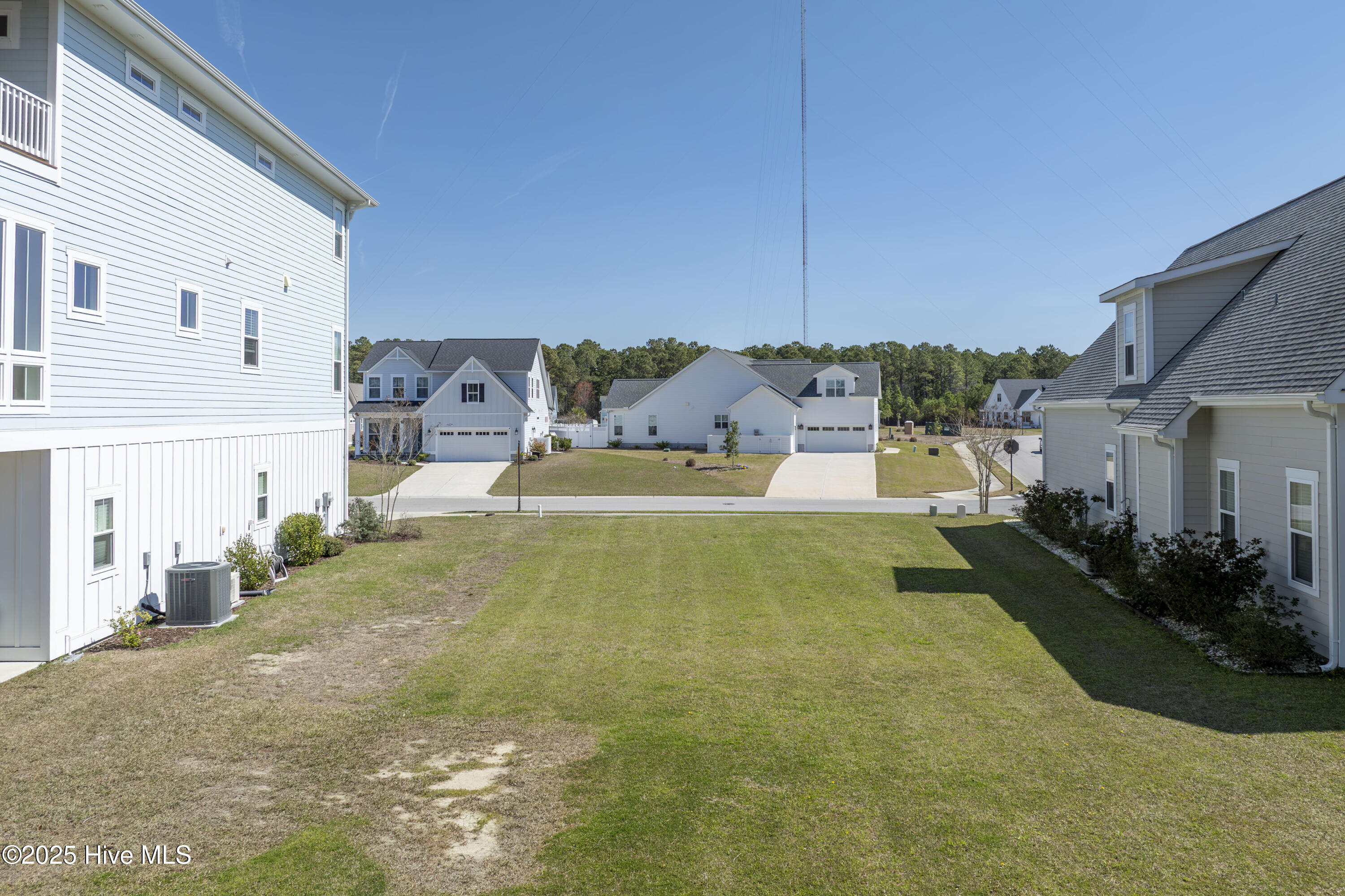 176 Spicer Lake Drive Property Photo 4