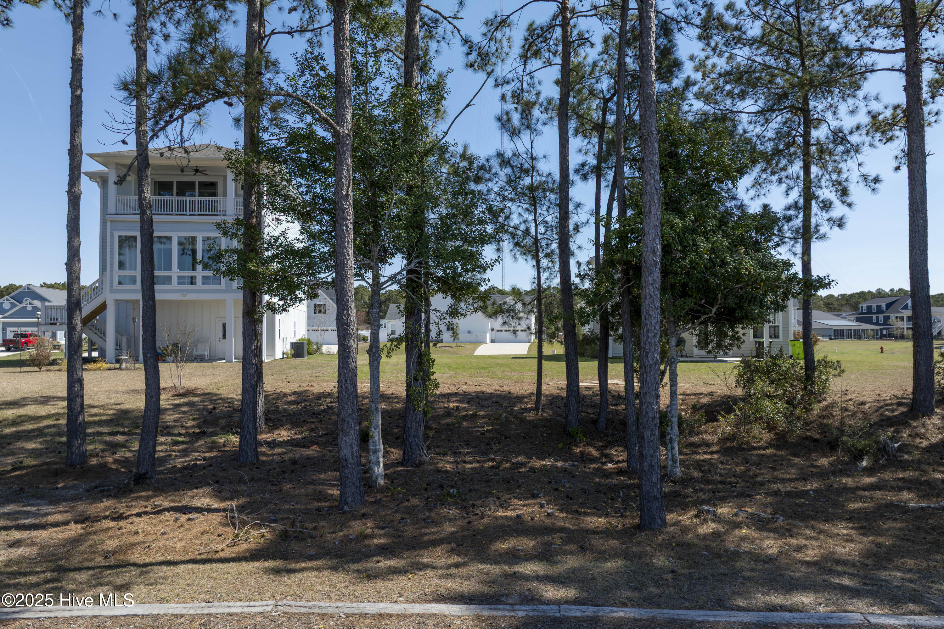176 Spicer Lake Drive Property Photo 11