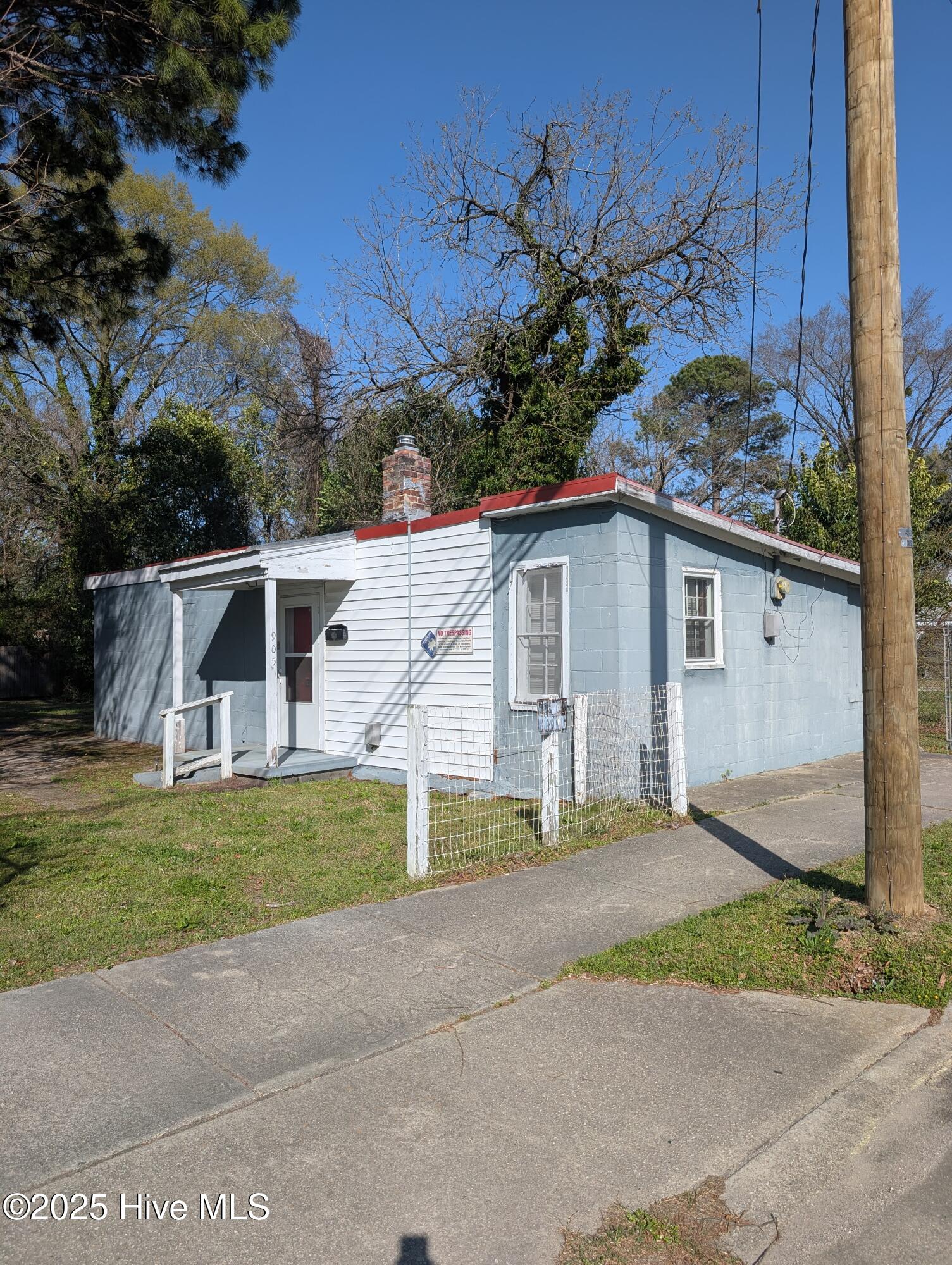 905 Nash Street Property Photo