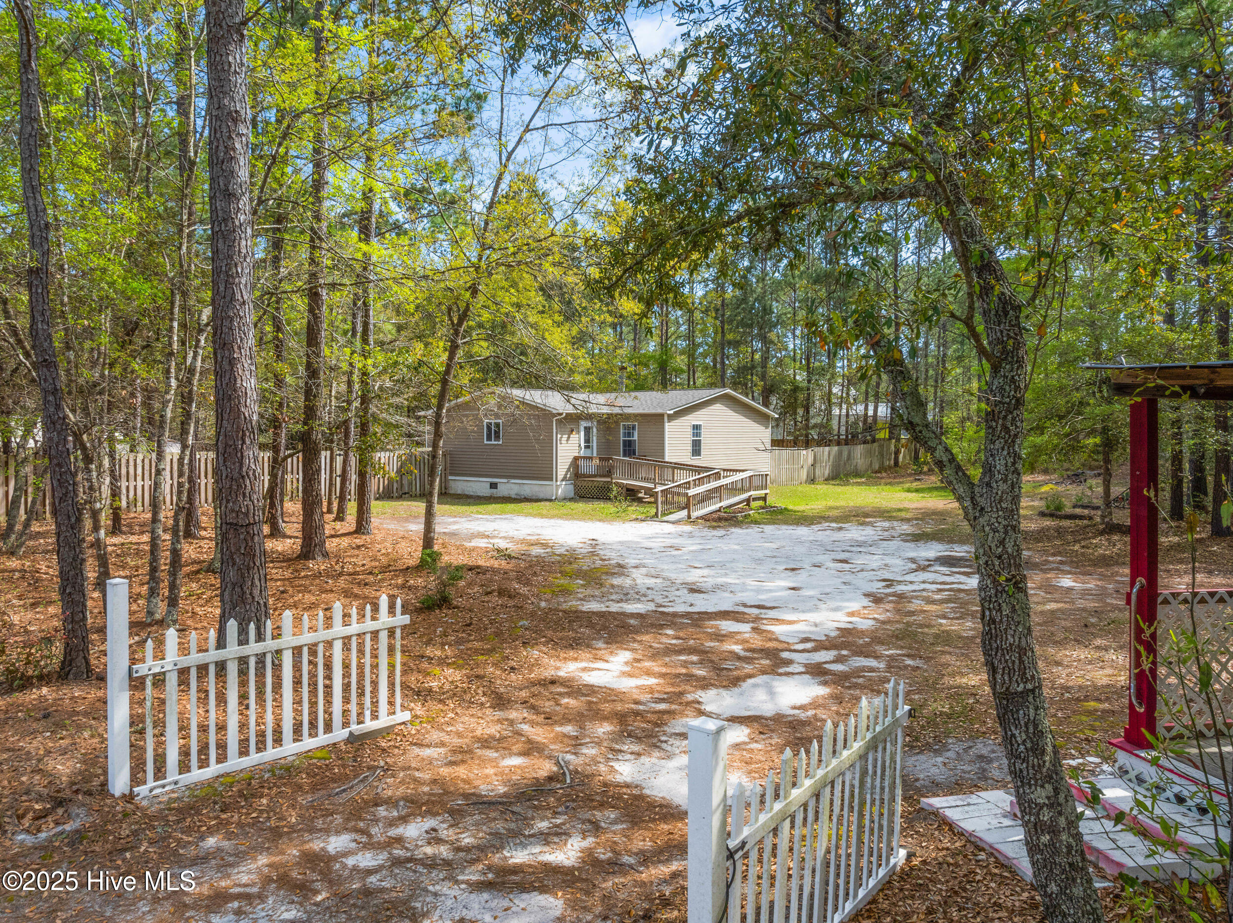 360 Old Folkstone Road Property Photo