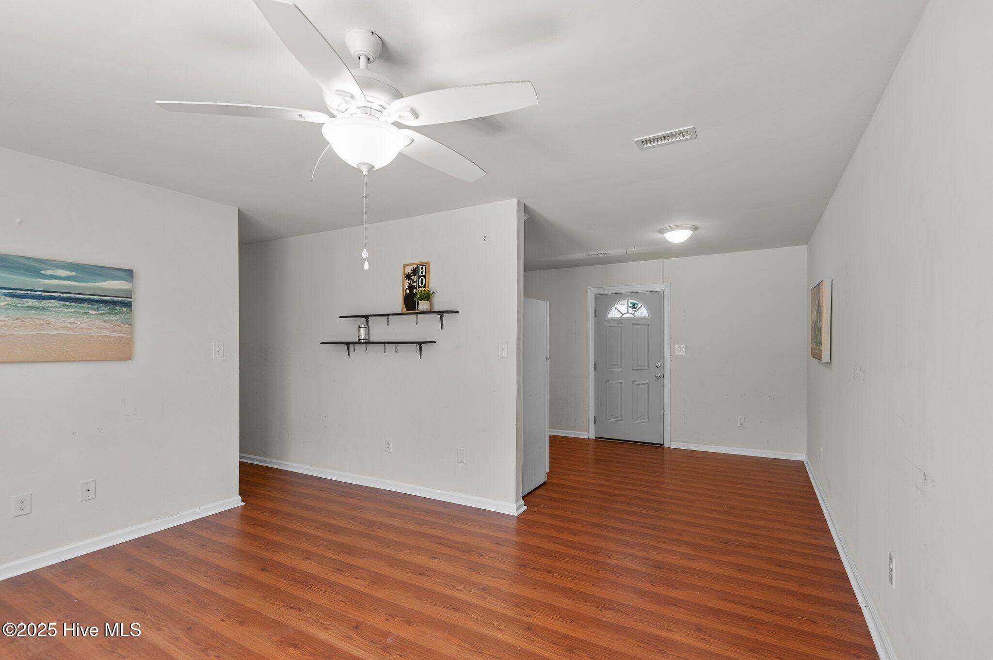 1803 Ruffleleaf Circle Property Photo 8