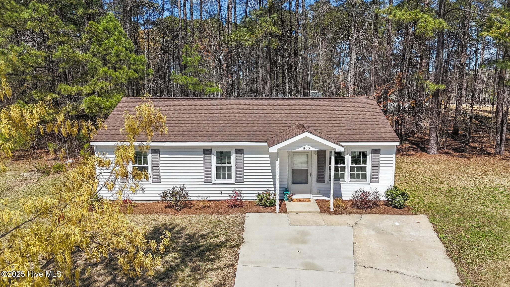 1803 Ruffleleaf Circle Property Photo 37