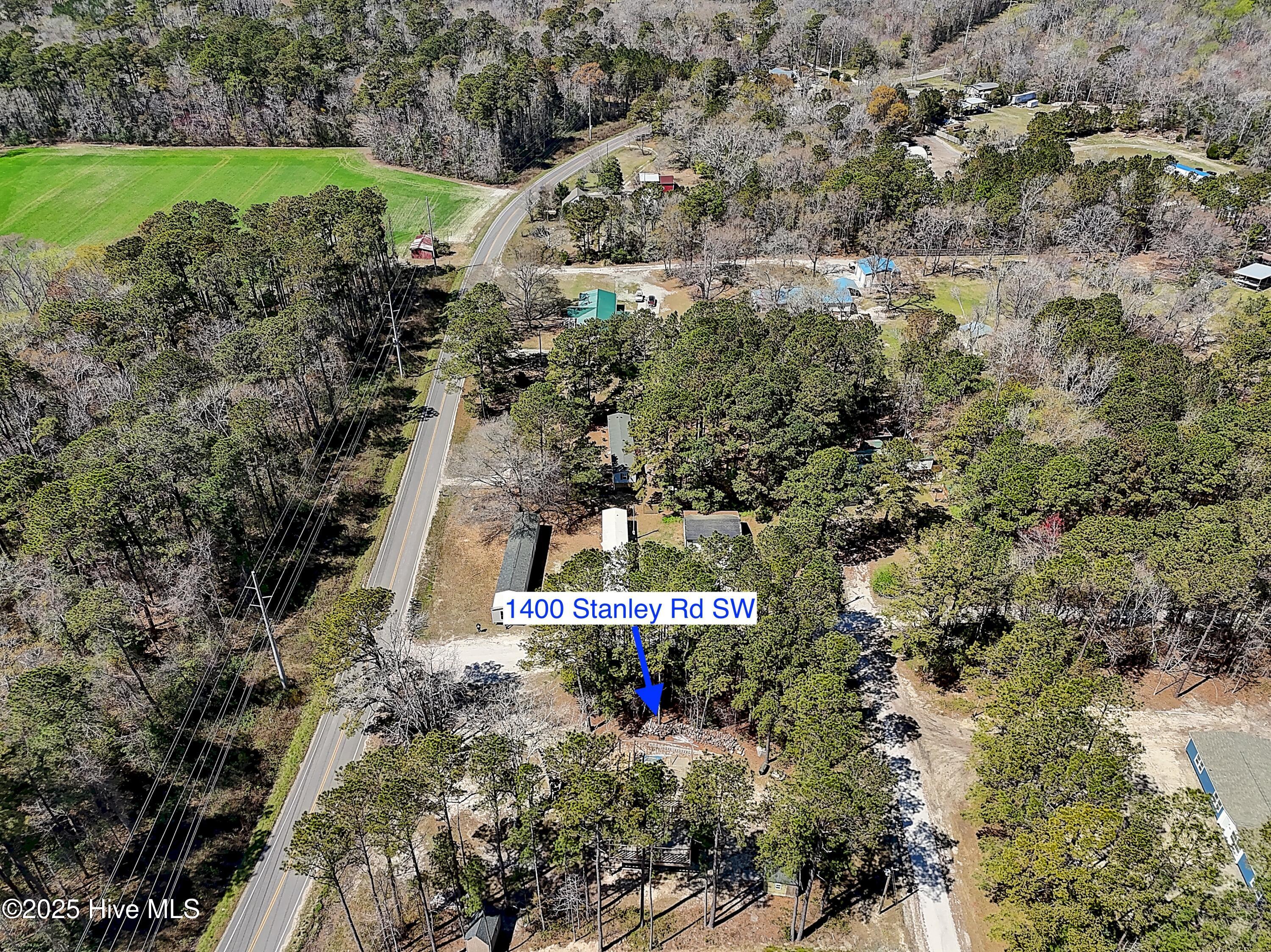 1400 Stanley Road Property Photo 4