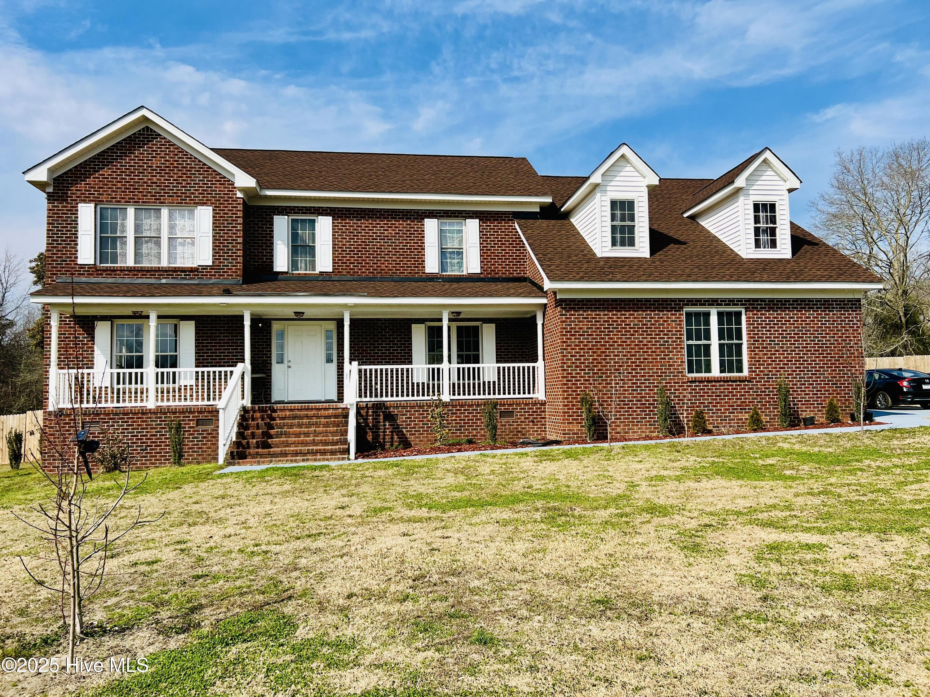 Lenoir Real Estate Listings Main Image