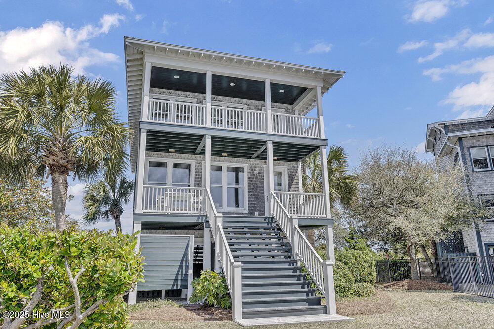2 Island Drive Property Photo 1