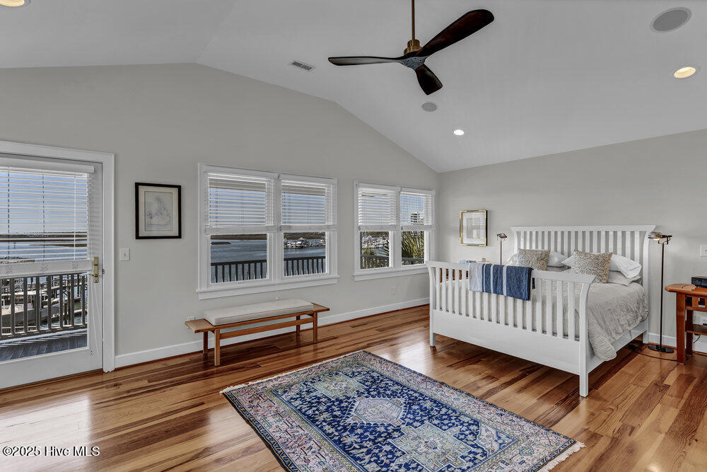 2 Island Drive Property Photo 31