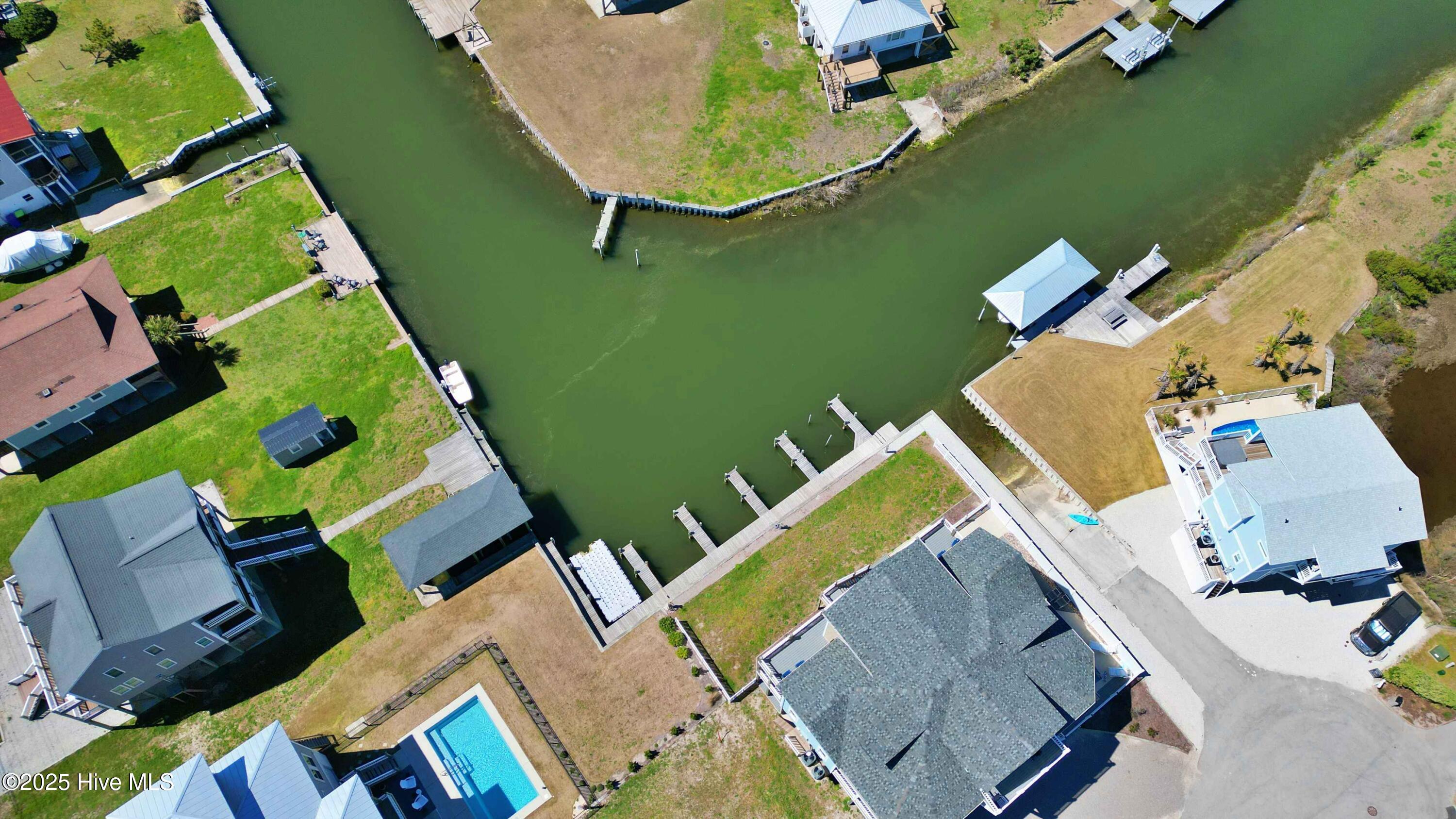 1687 New River Inlet Road Property Photo 14