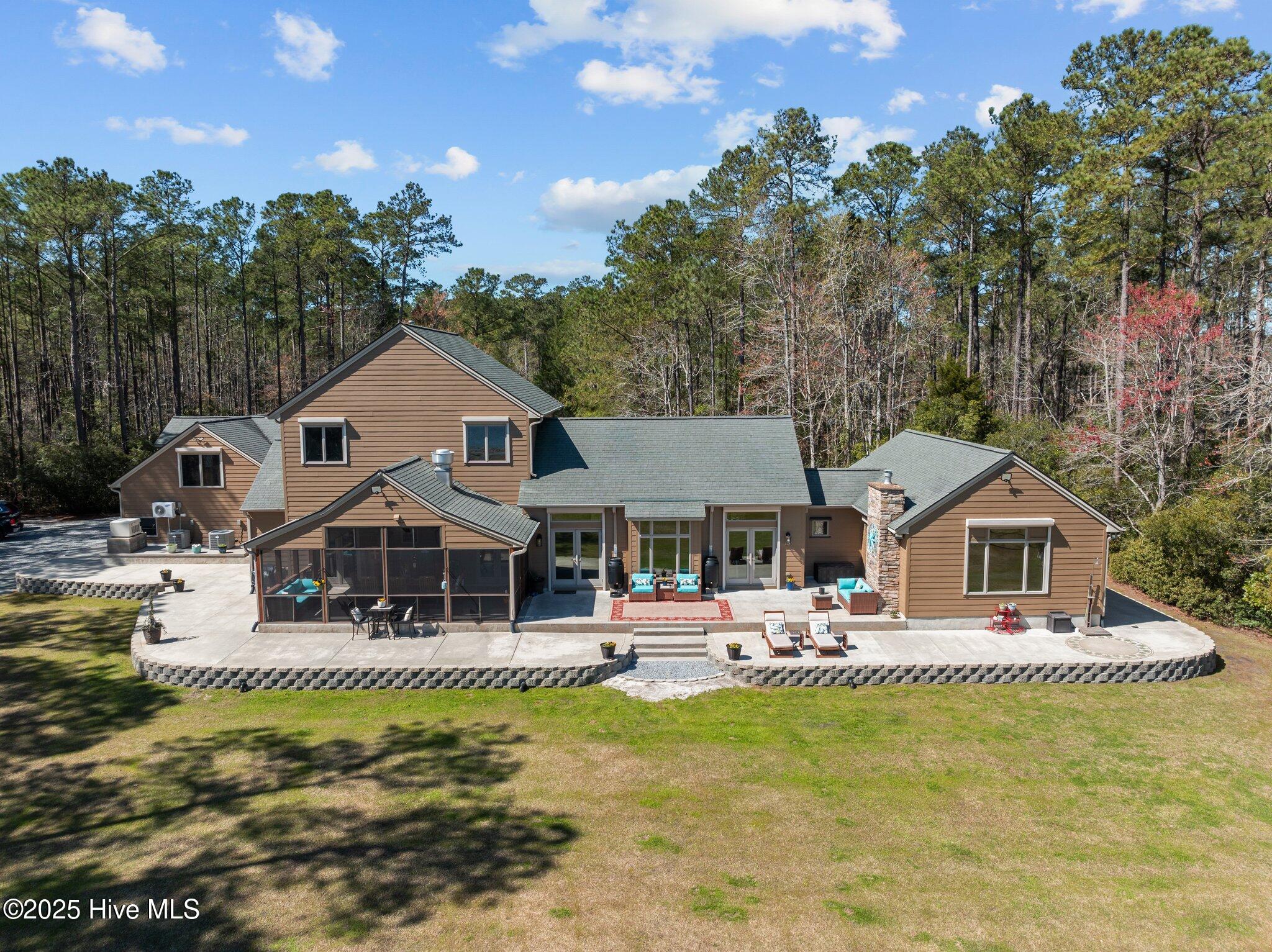 486 Point Of View Drive Property Photo