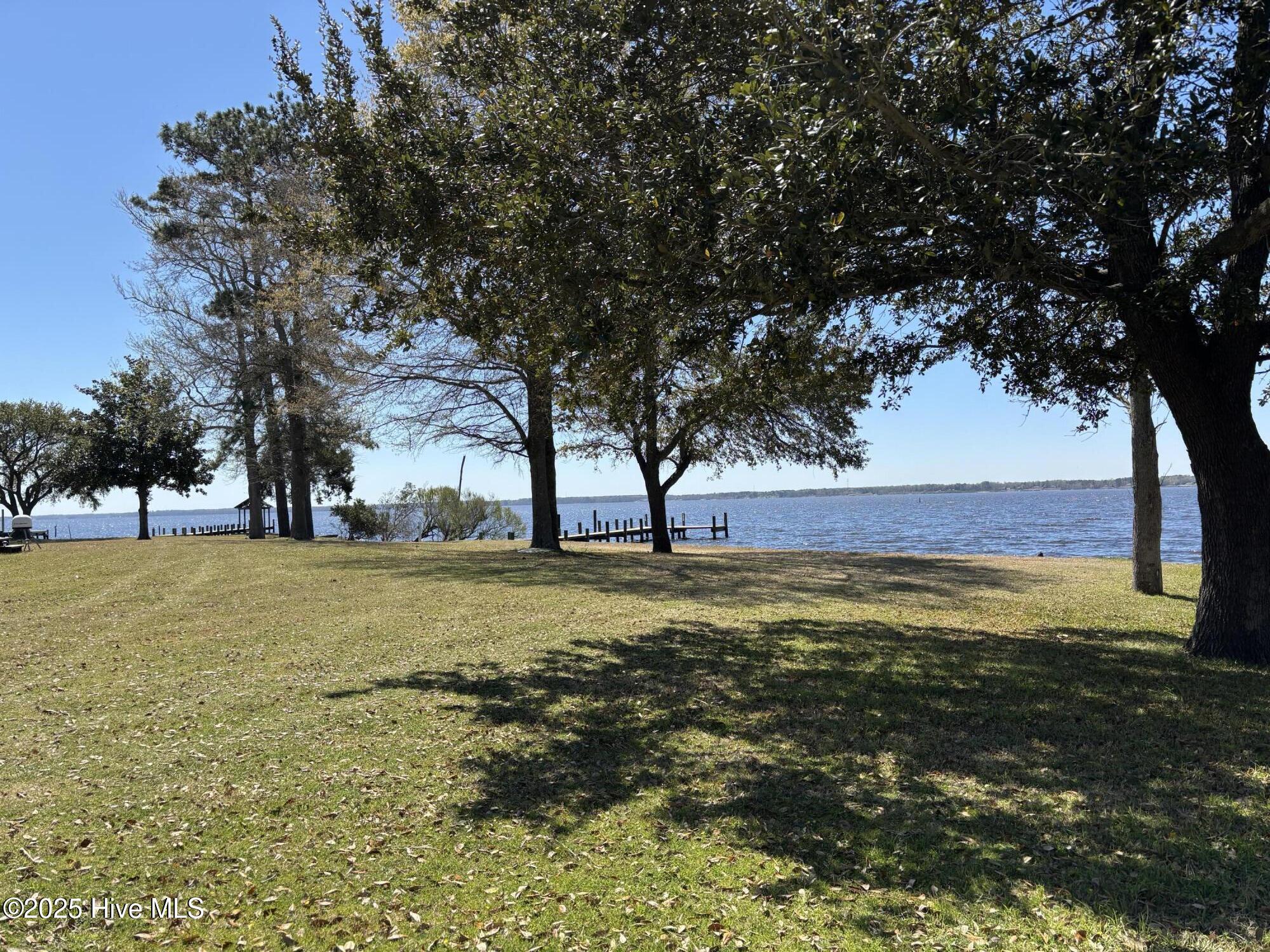 175 Broad Creek Road Property Photo 6
