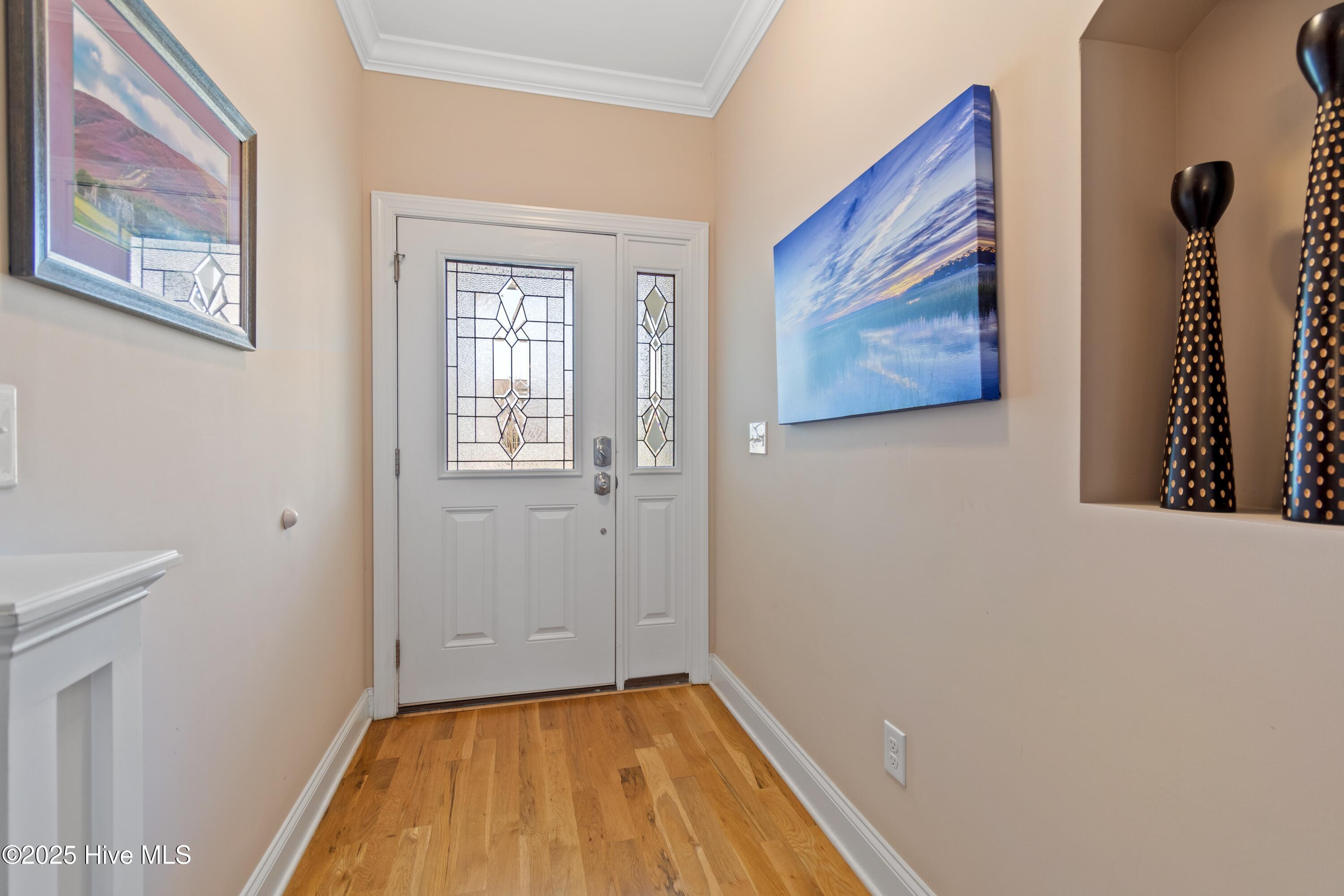 2824 Pine Forest Drive Property Photo 3
