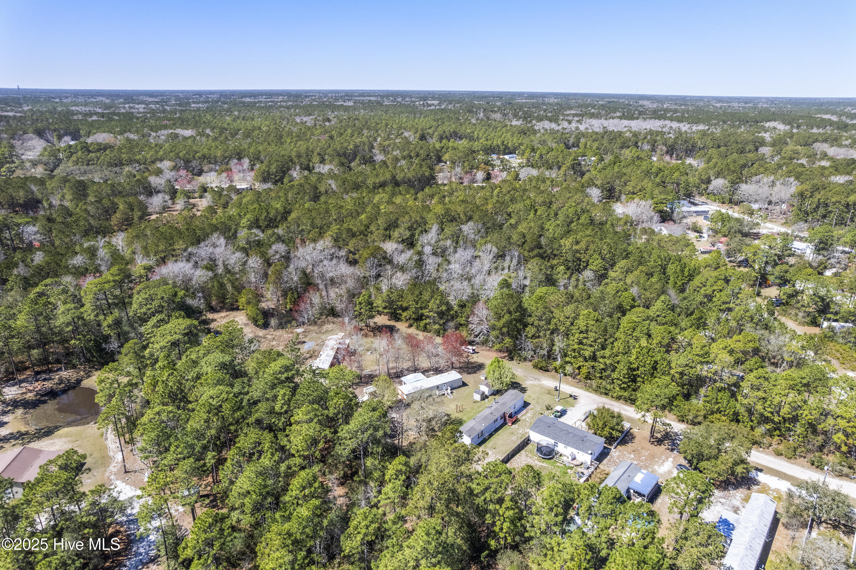 879 Boxwood Lane Property Photo 8