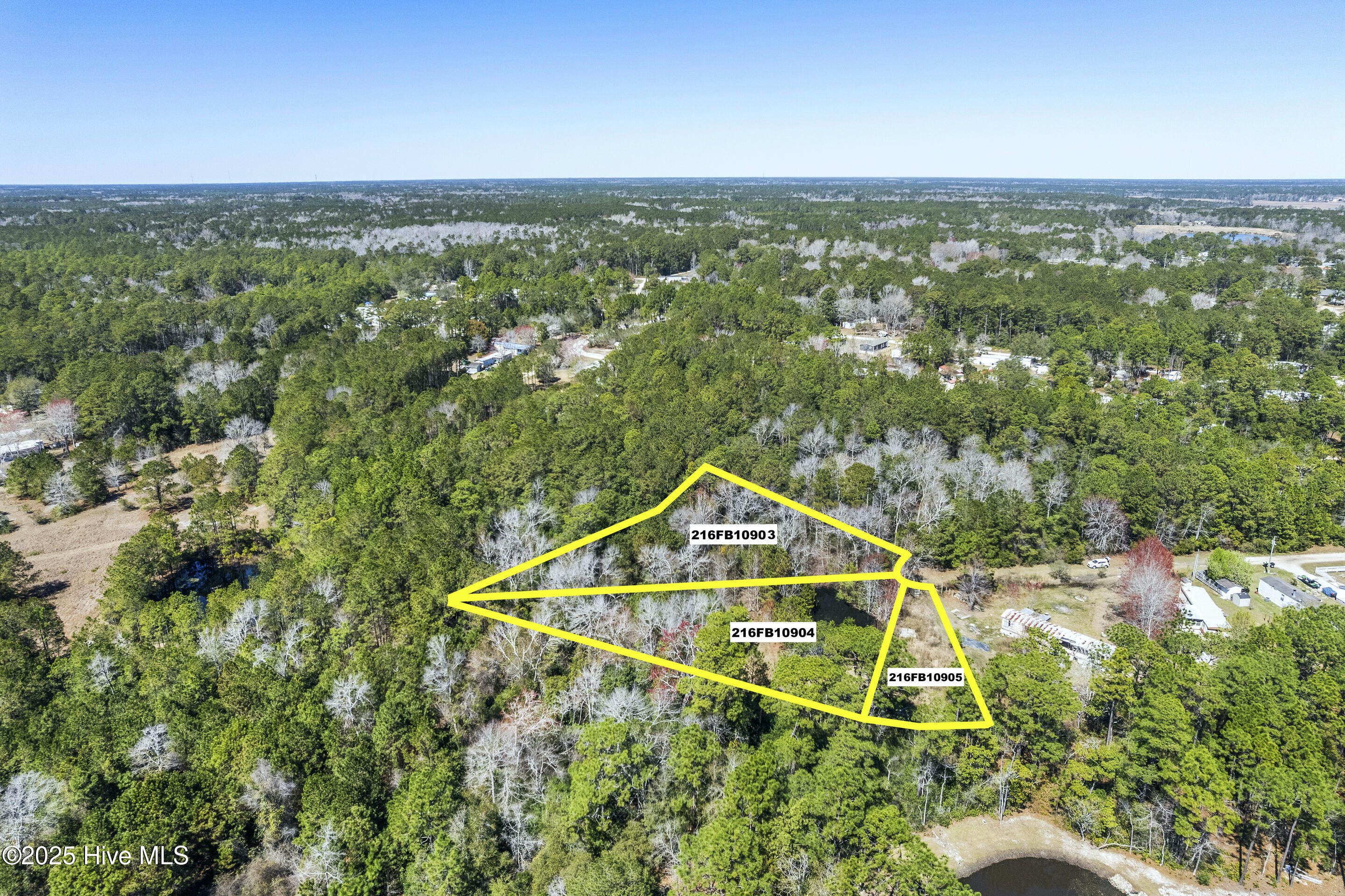 879 Boxwood Lane Property Photo 24