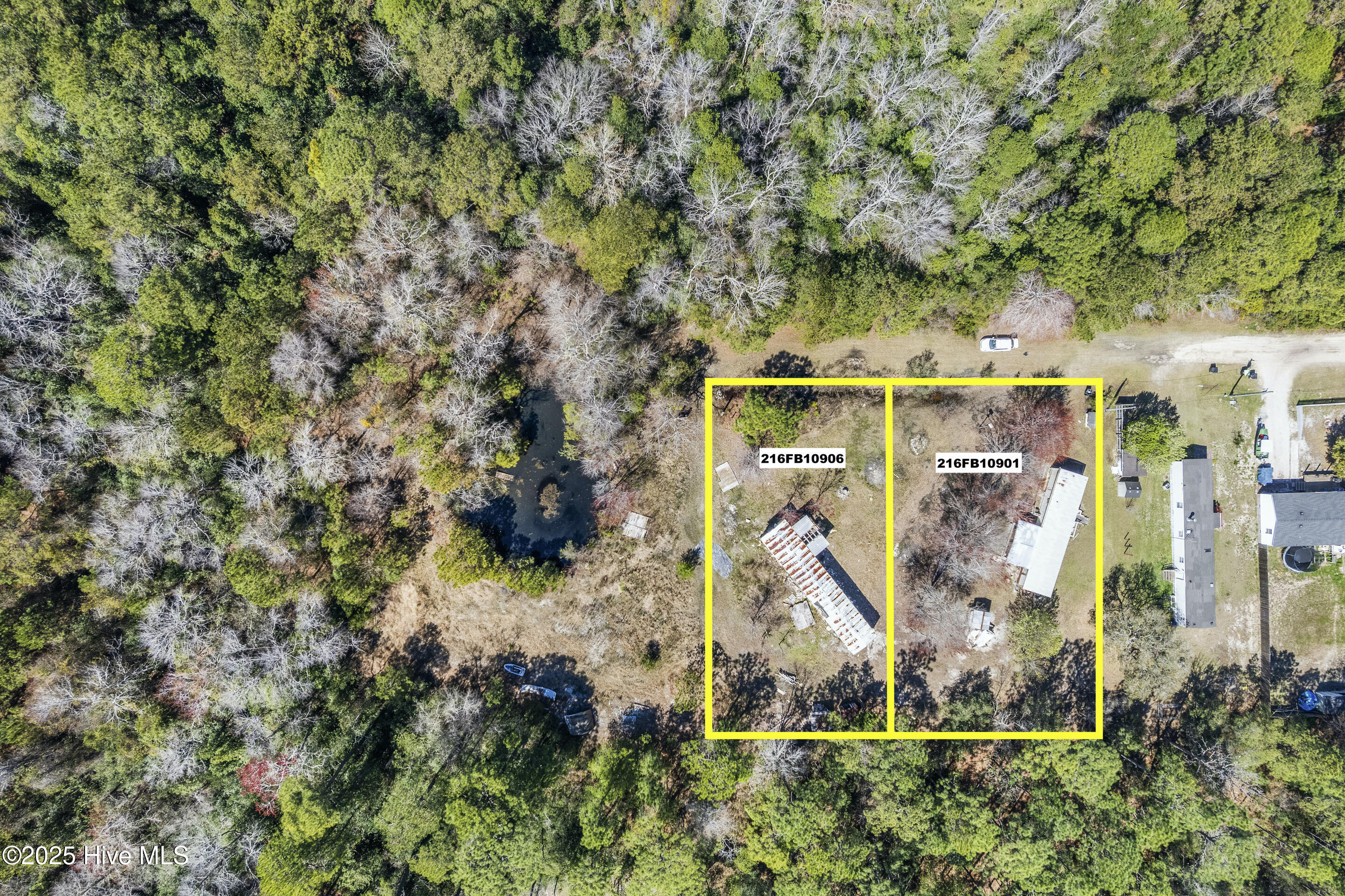879 Boxwood Lane Property Photo 34