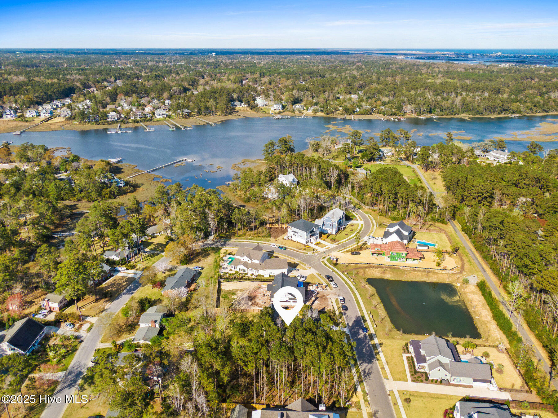 412 E Blackbeard Road Property Photo