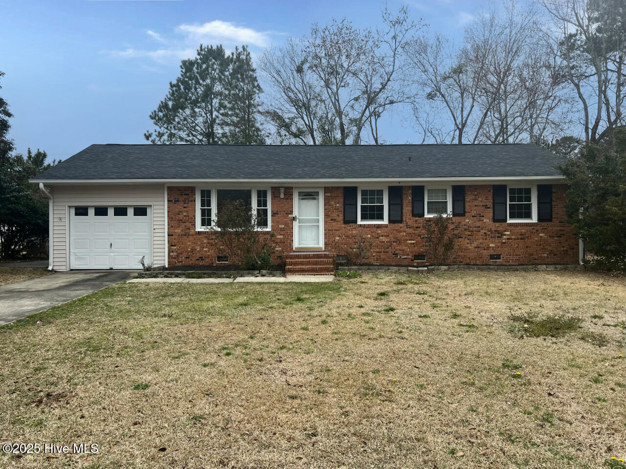 105 Forest View Drive Property Photo 1