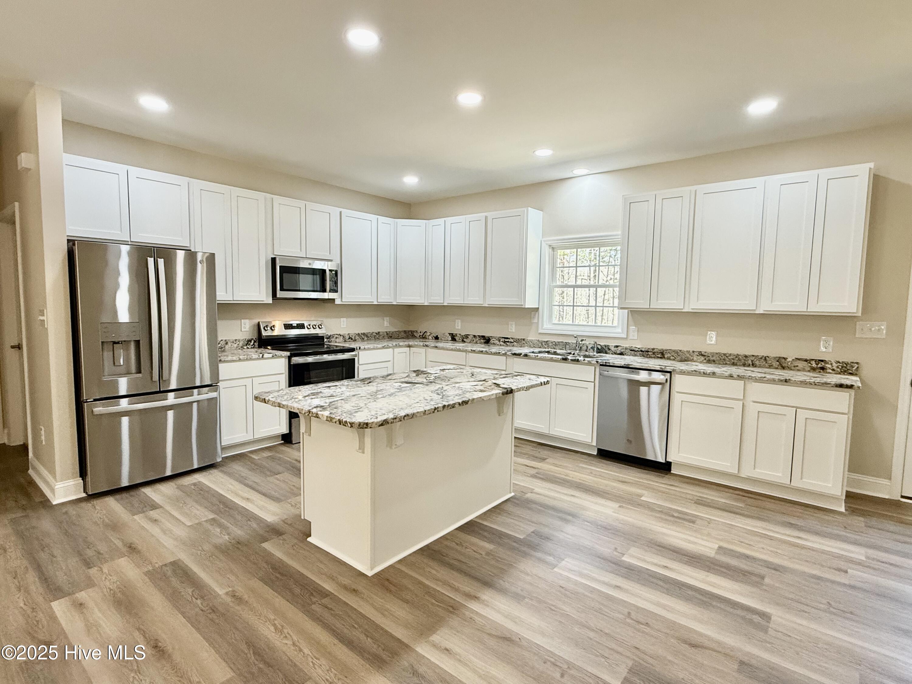 2411 Old Aberdeen Road Property Photo 2