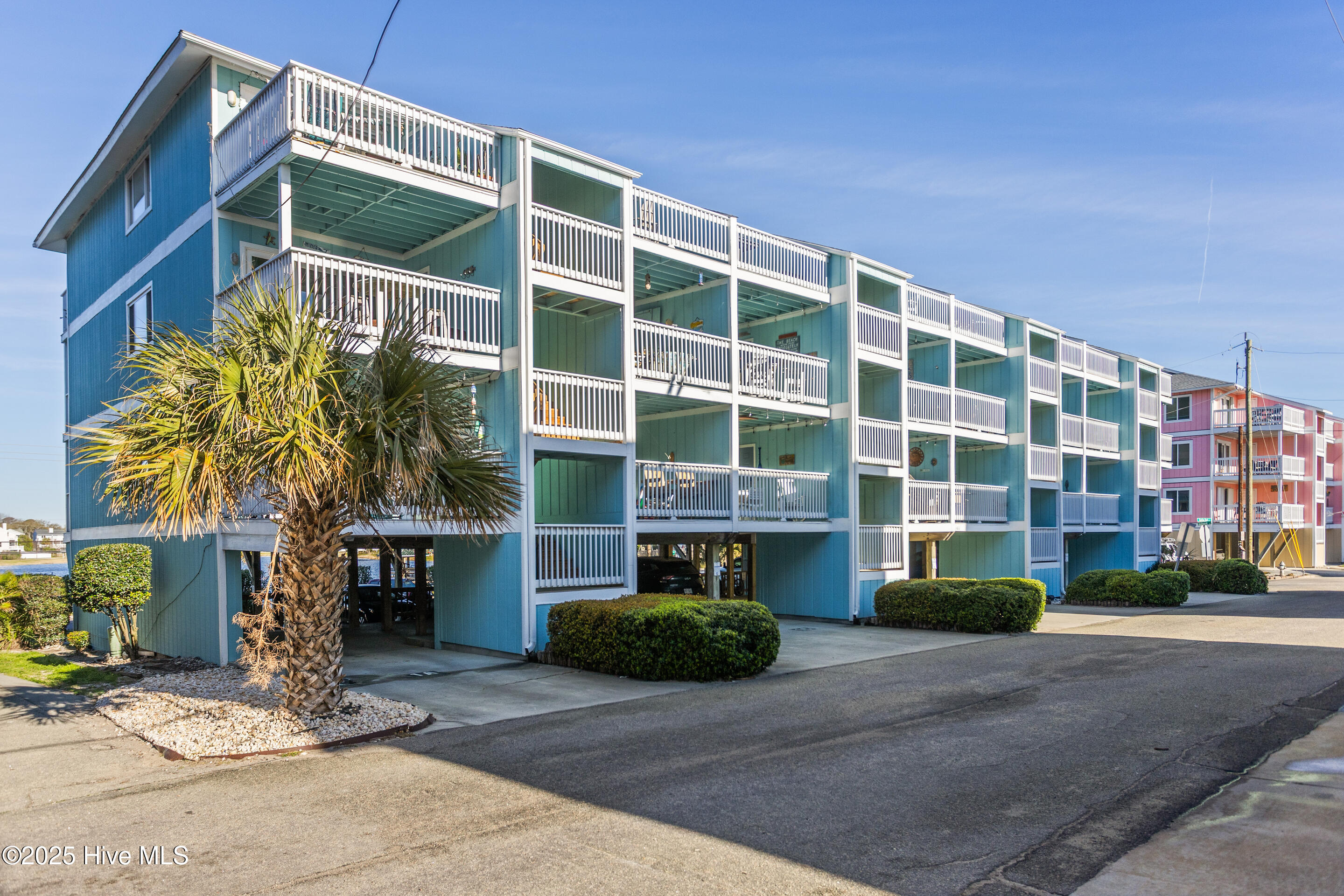 600 Carolina Beach Avenue 3d Property Photo 1