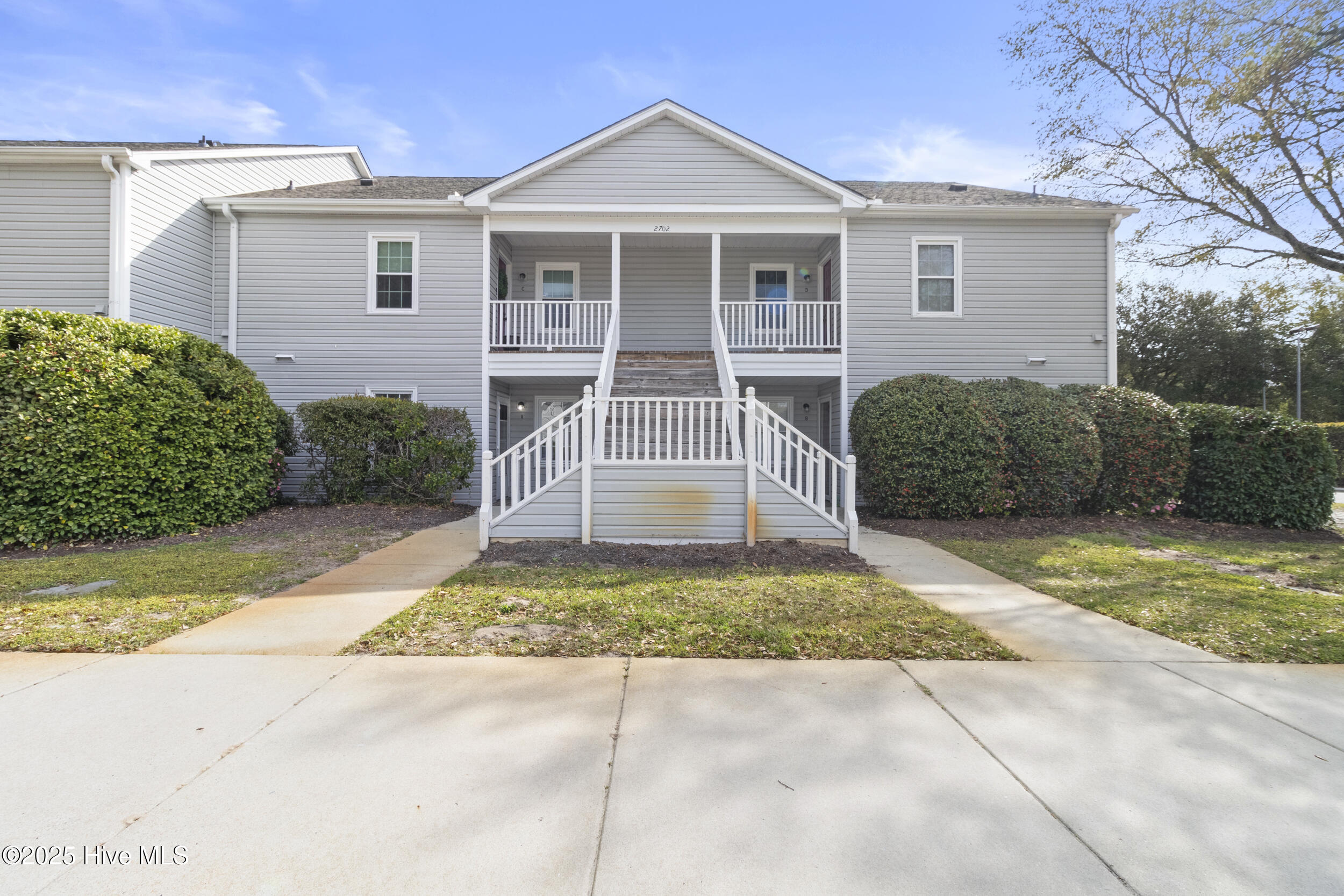 2702 S 17th Street Apt A Property Photo