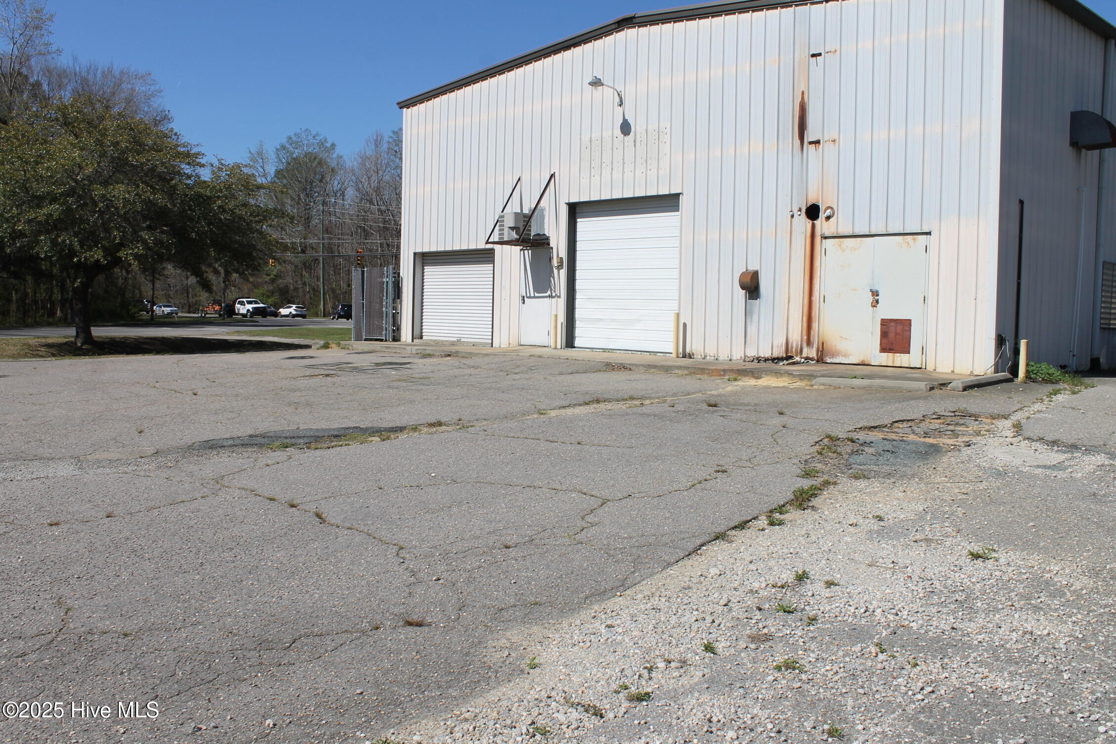 1041 S Madison Street Property Photo 6