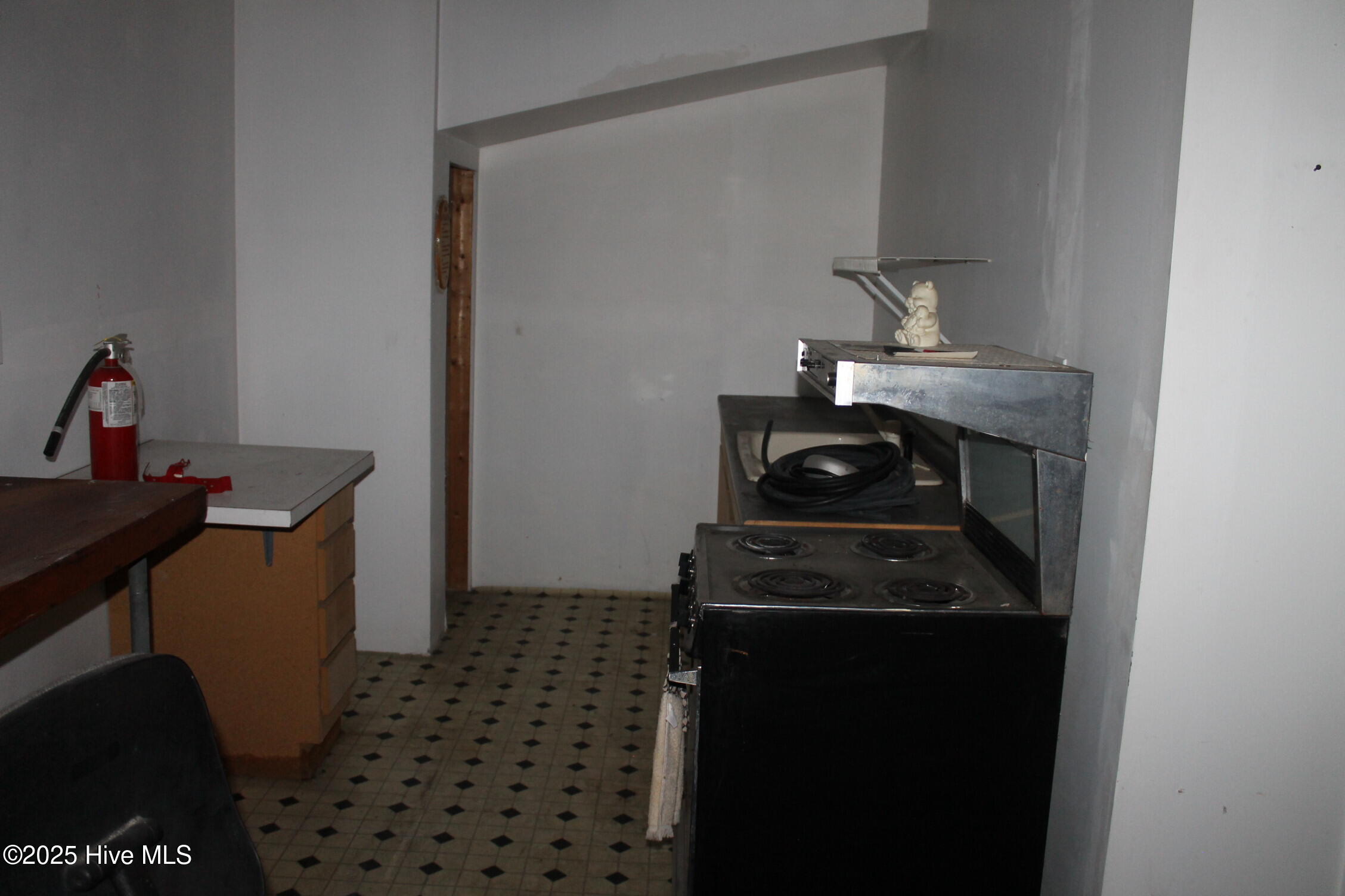 1041 S Madison Street Property Photo 31
