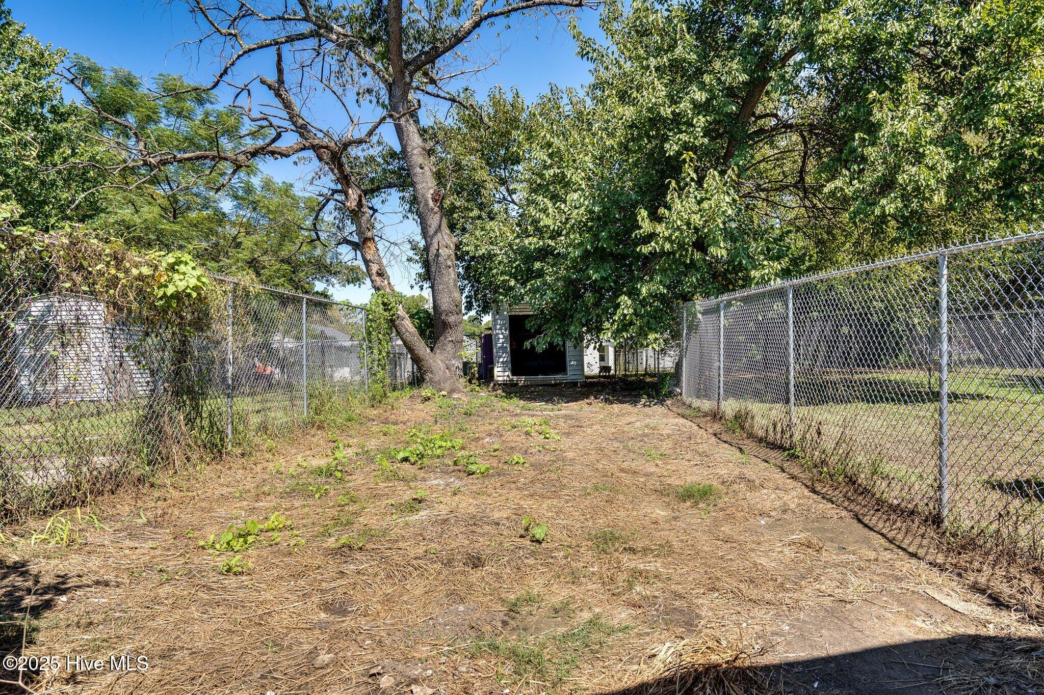 1507 Stantonsburg Road Property Photo 14