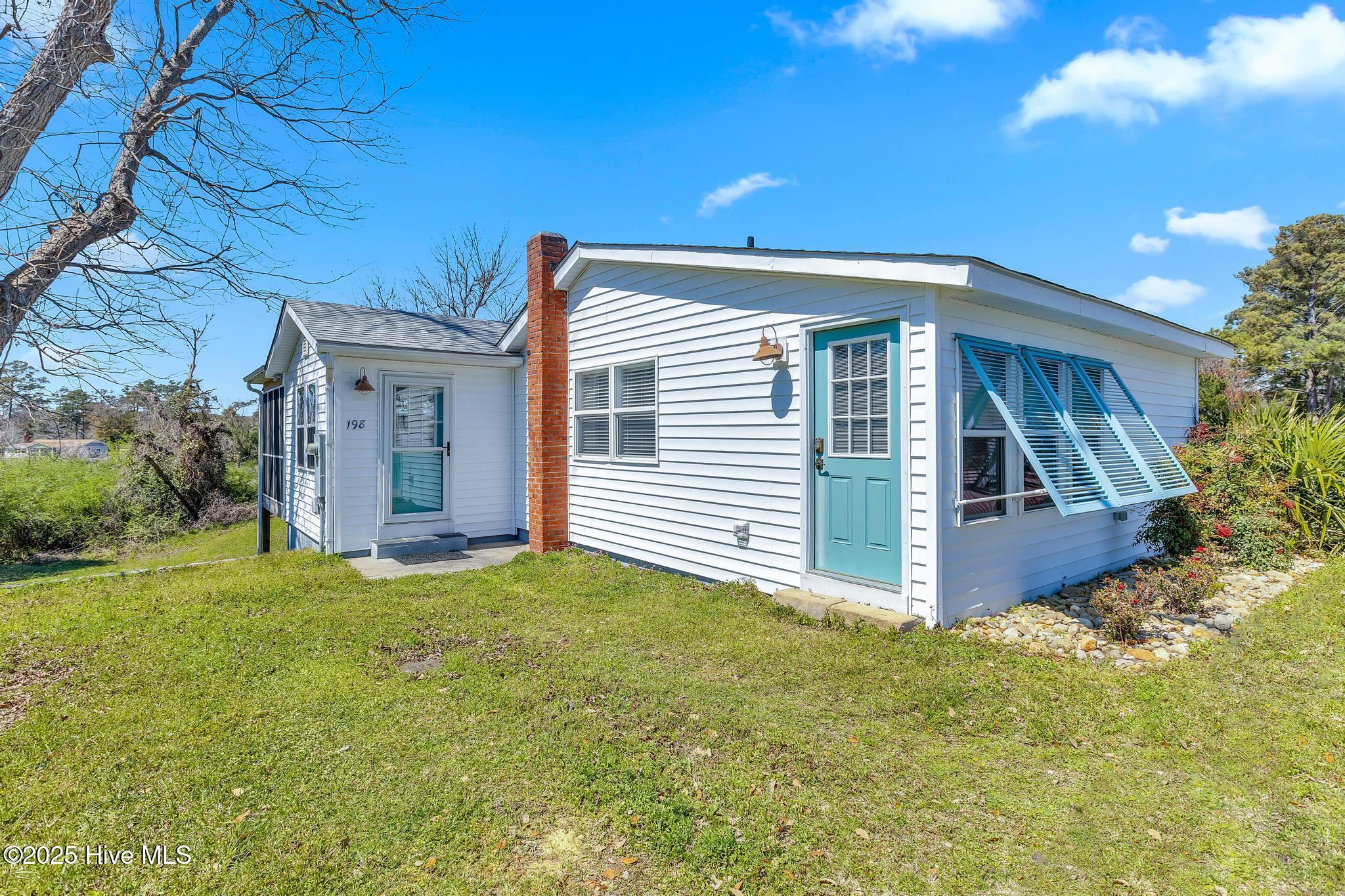 198 Deer Island Road Property Photo
