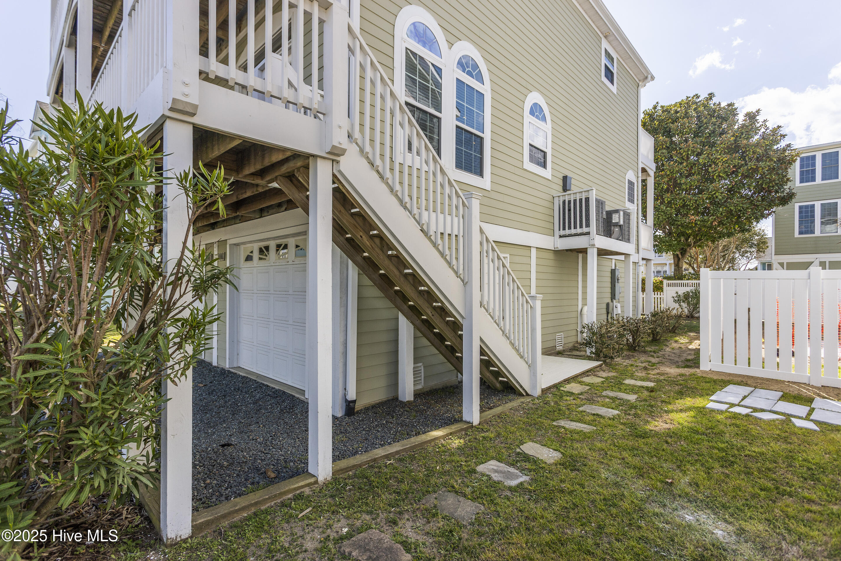 119 By The Sea Drive Property Photo 68