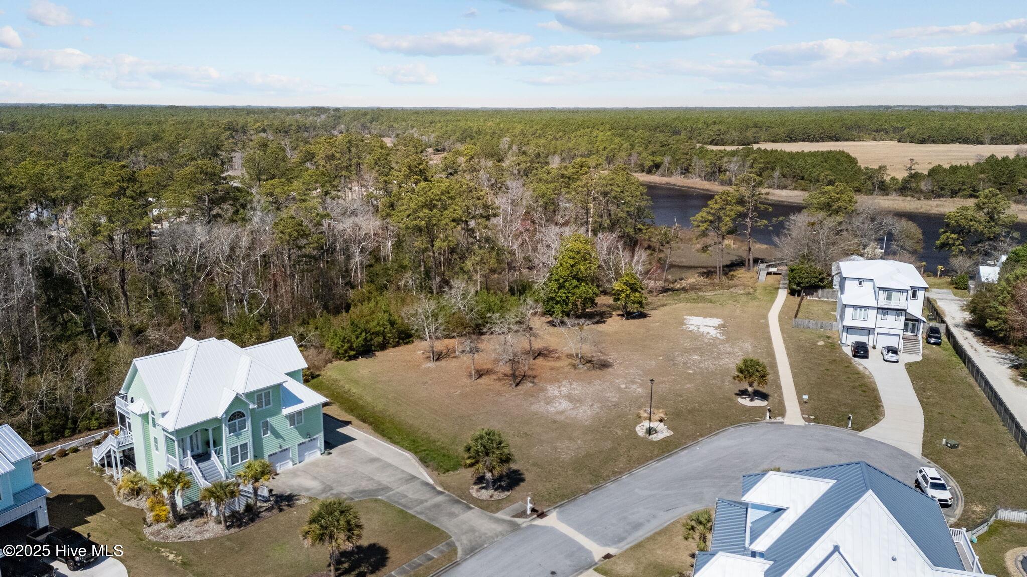 111 Key West Lane Property Photo 2
