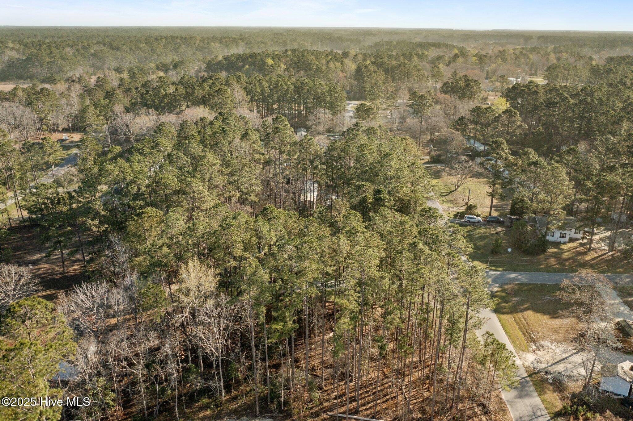 400 Stoneybrook Drive Property Photo 10