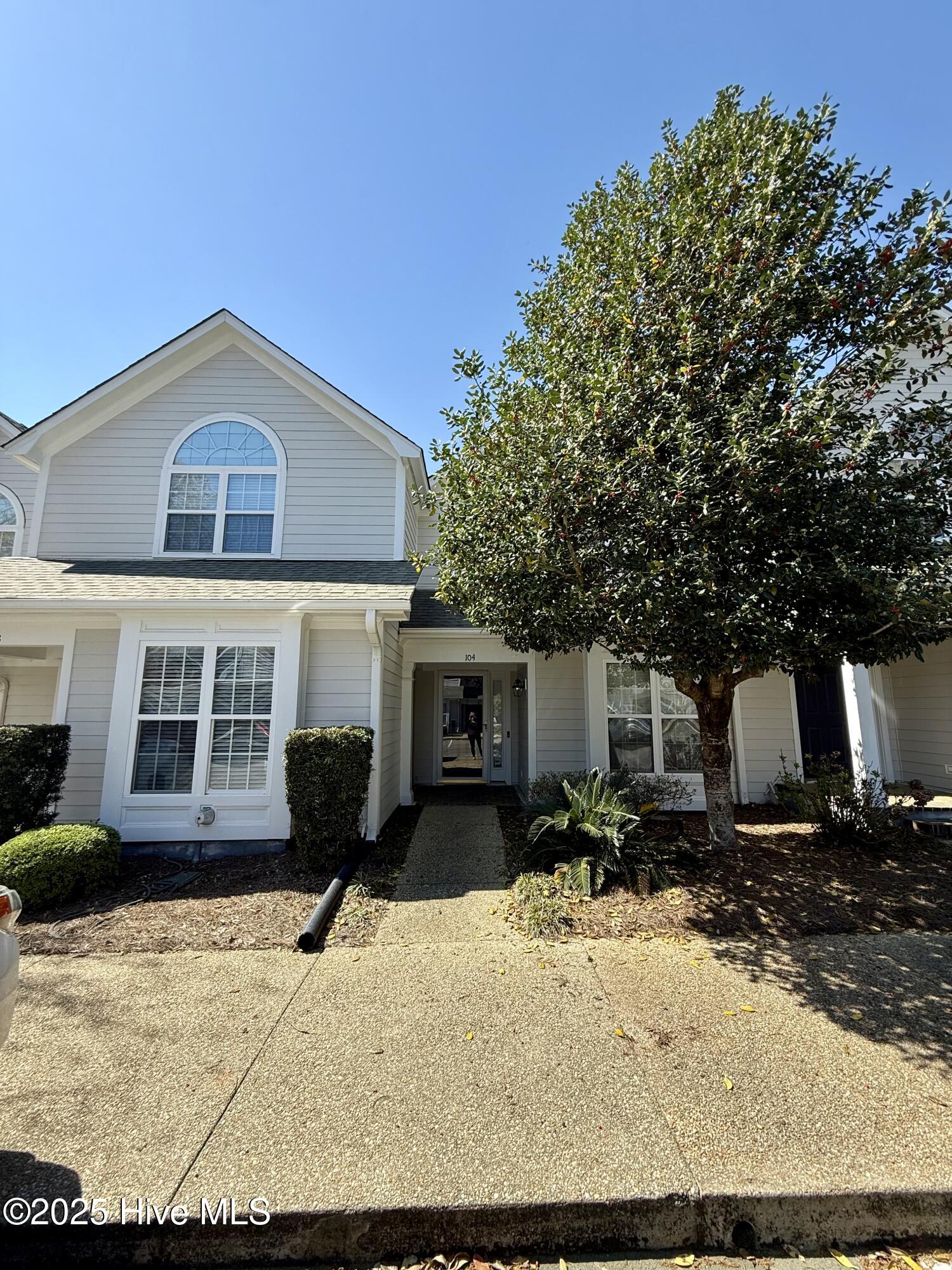 6211 Wrightsville Avenue Apt 104 Property Photo 1