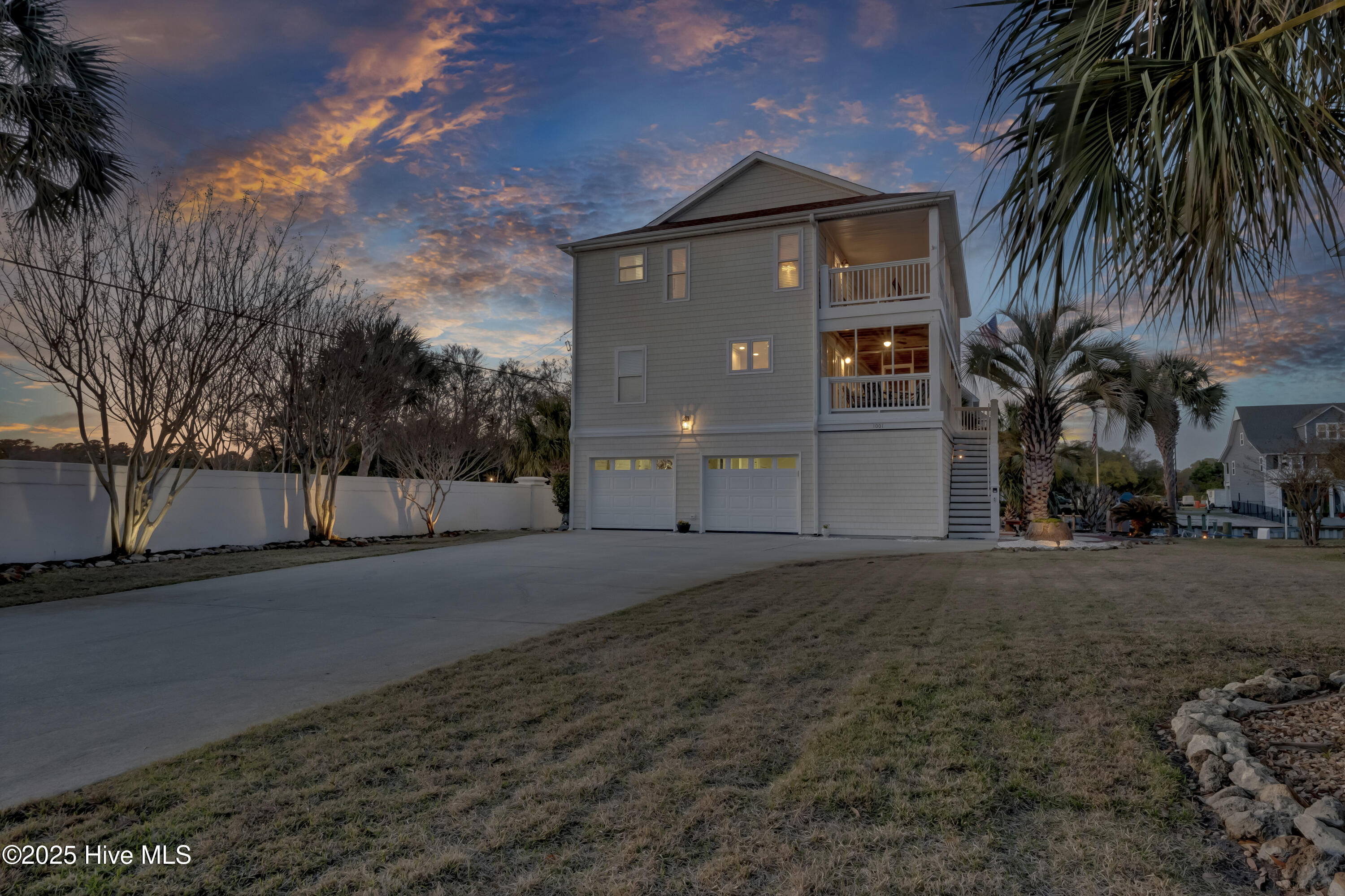 1001 Waterview Place Property Photo 2
