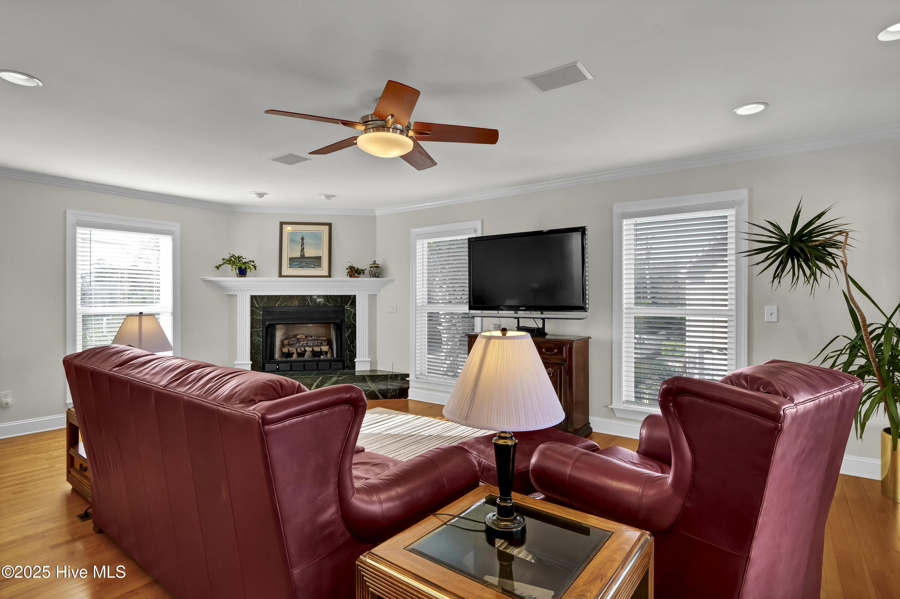 1001 Waterview Place Property Photo 8