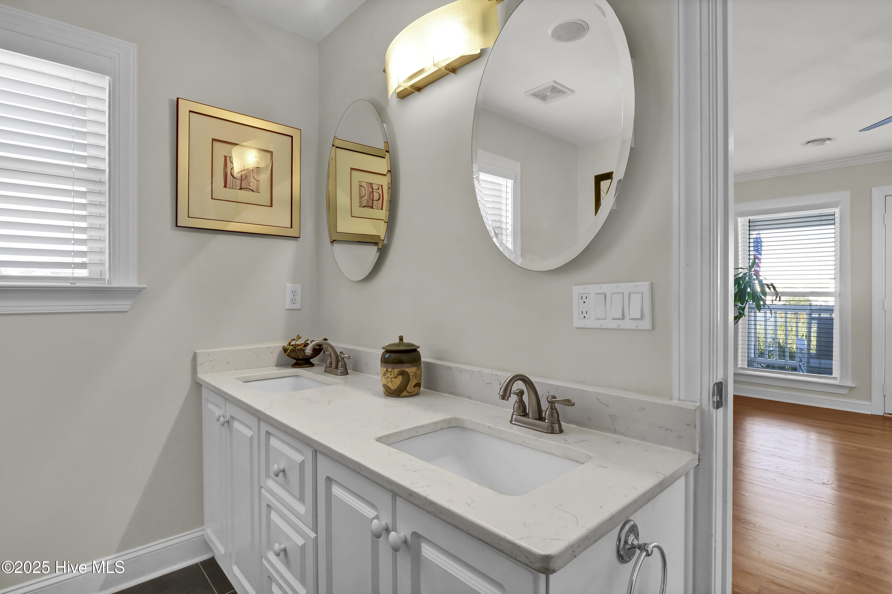 1001 Waterview Place Property Photo 26
