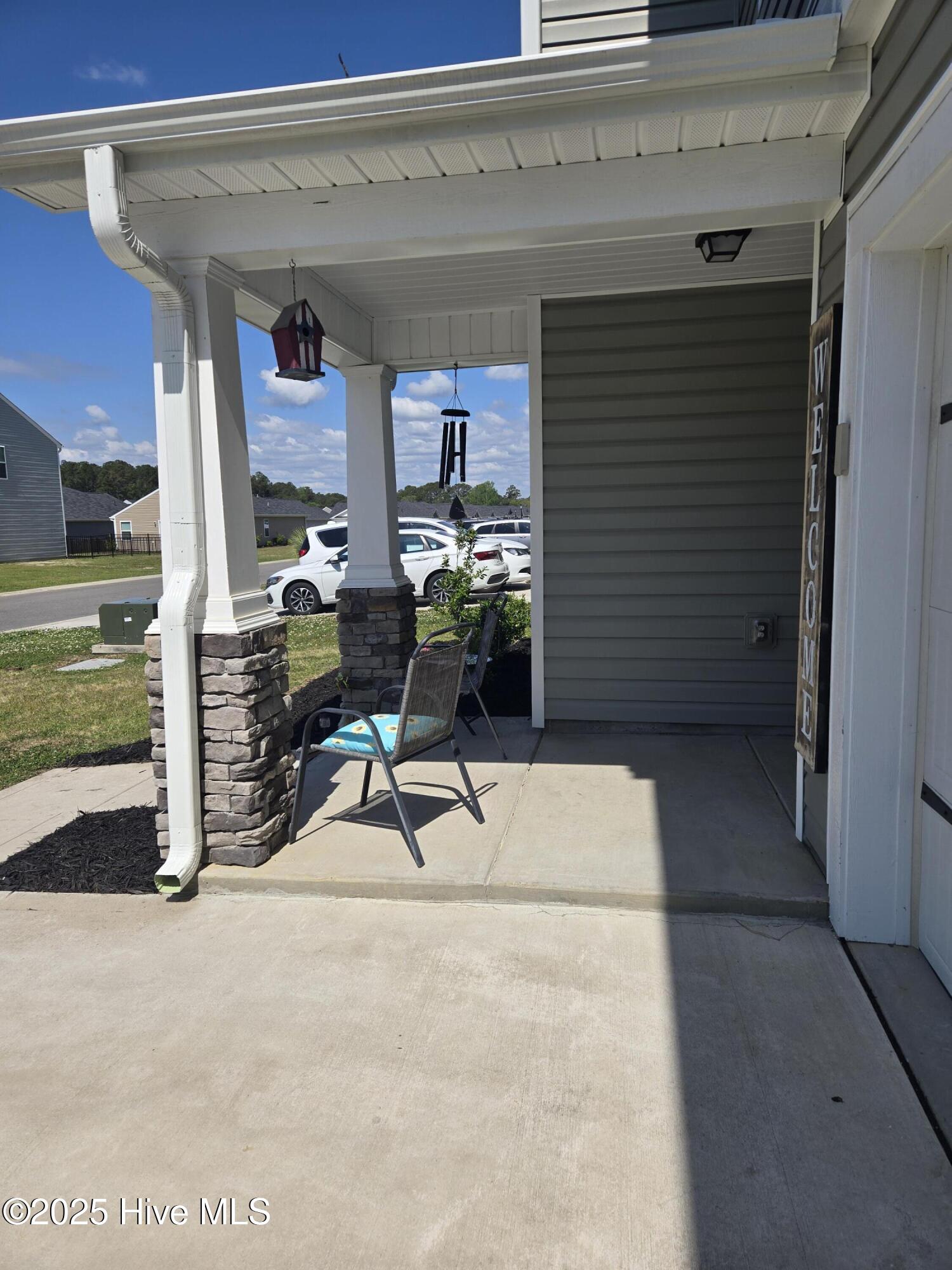 793 Landmark Cove Property Photo 3