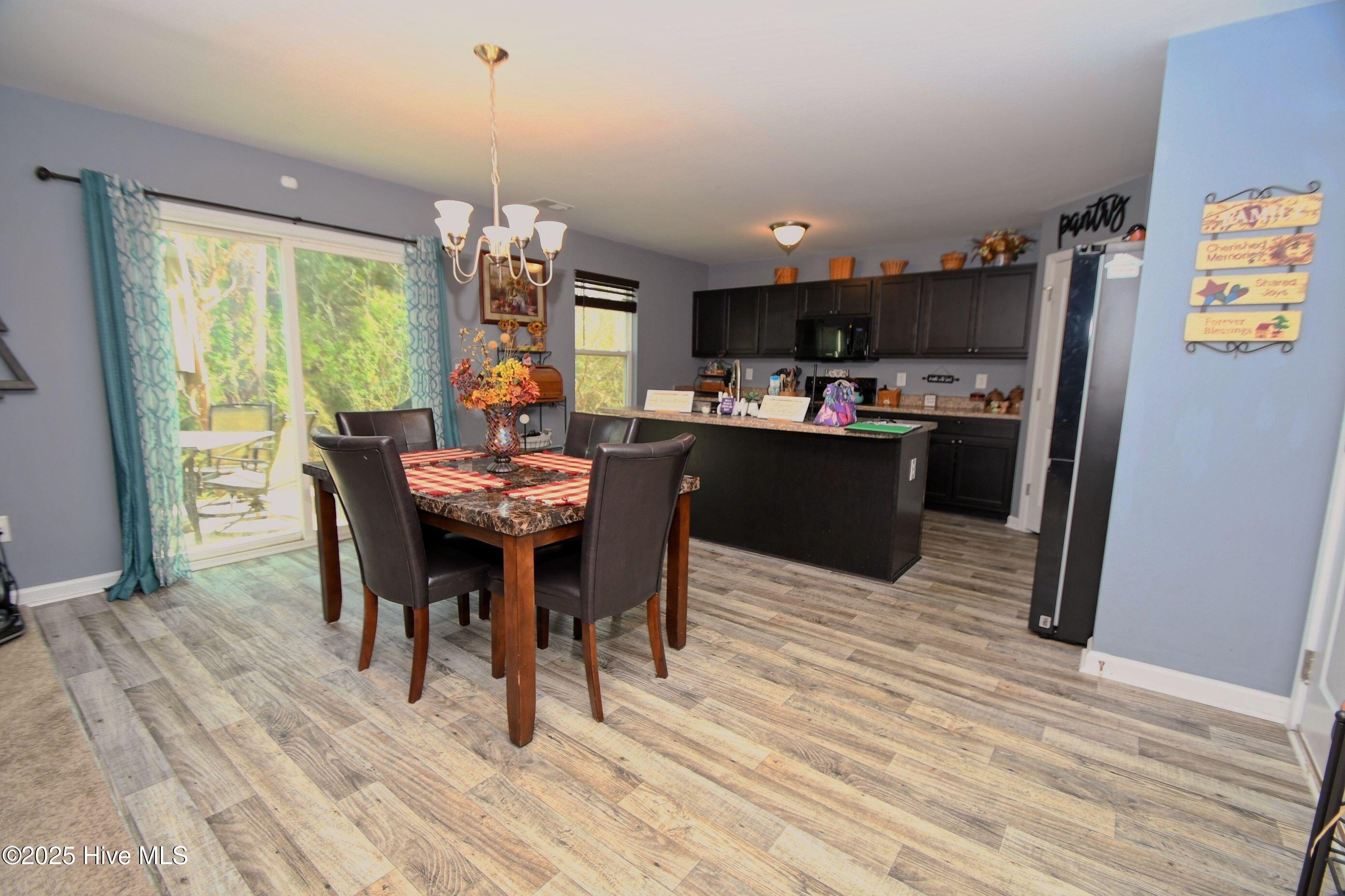 793 Landmark Cove Property Photo 14