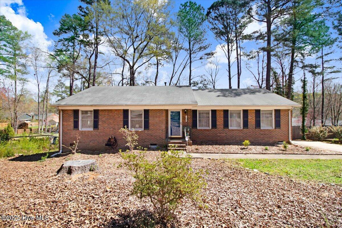 104 Amberhill Court Property Photo