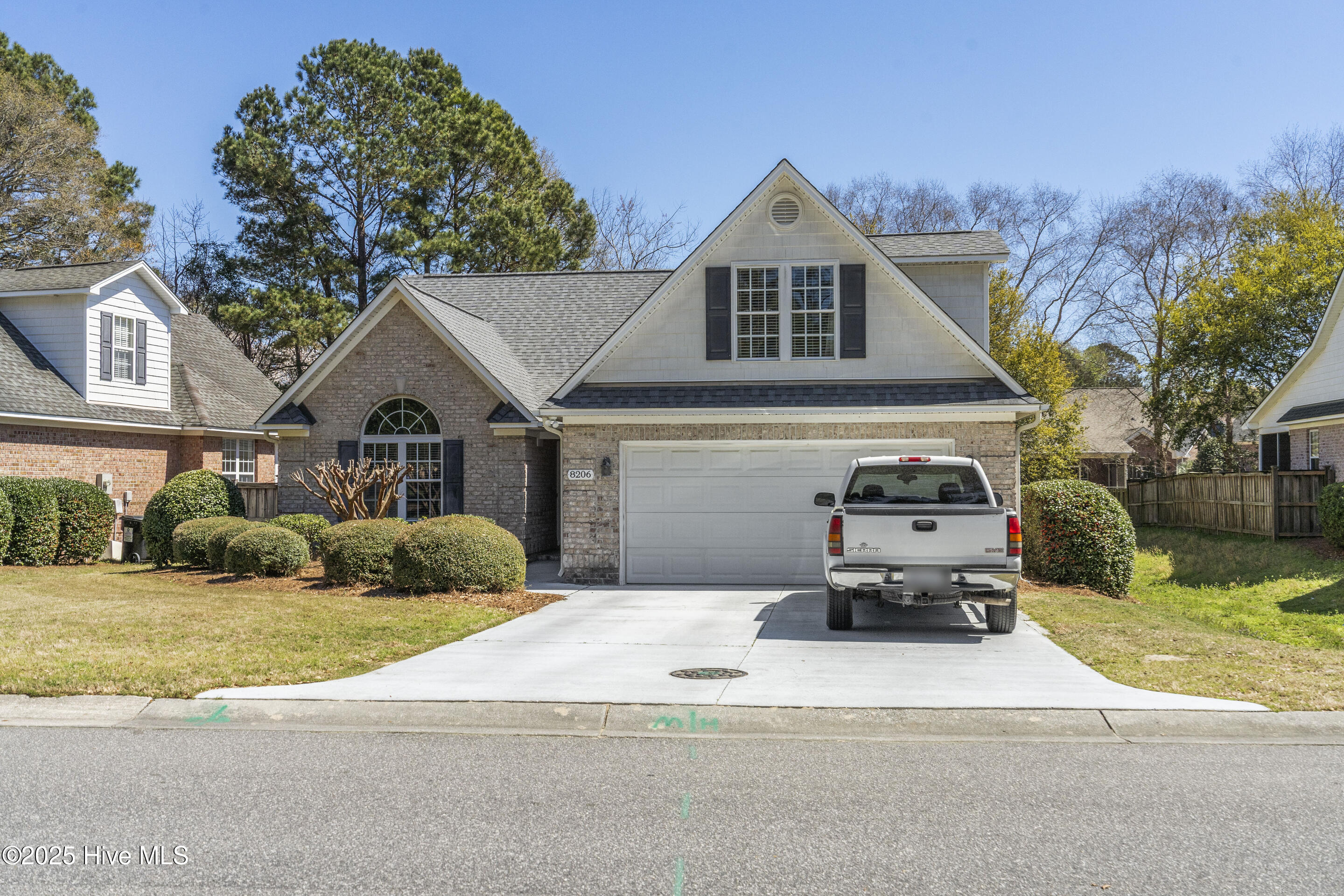 8206 Beddoes Drive Property Photo 1