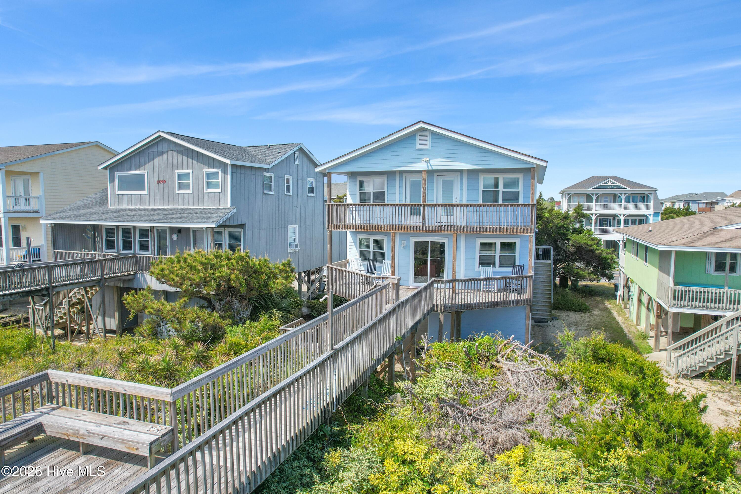 1097 Ocean Boulevard W Property Photo 9