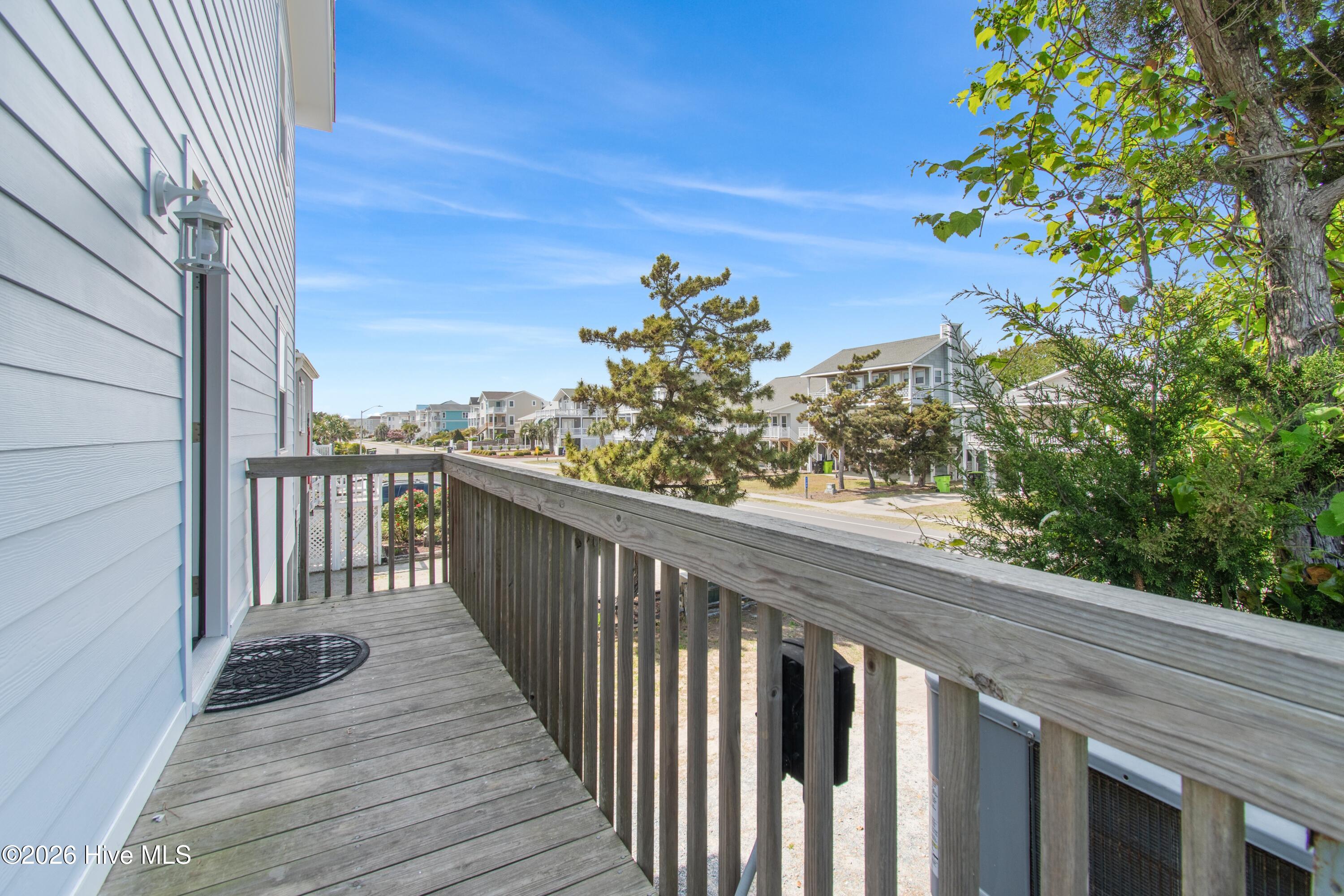 1097 Ocean Boulevard W Property Photo 11