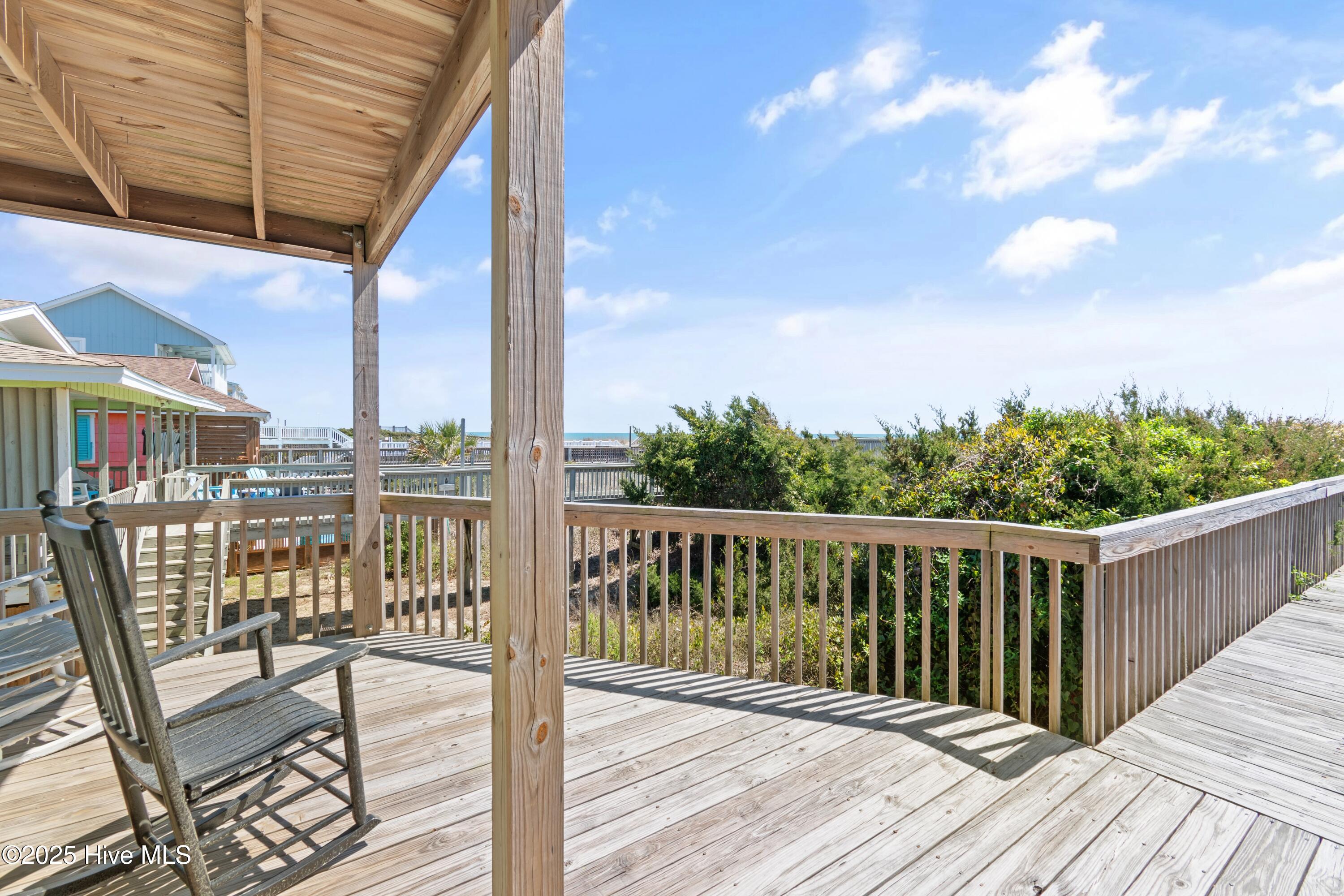 1097 Ocean Boulevard W Property Photo 15
