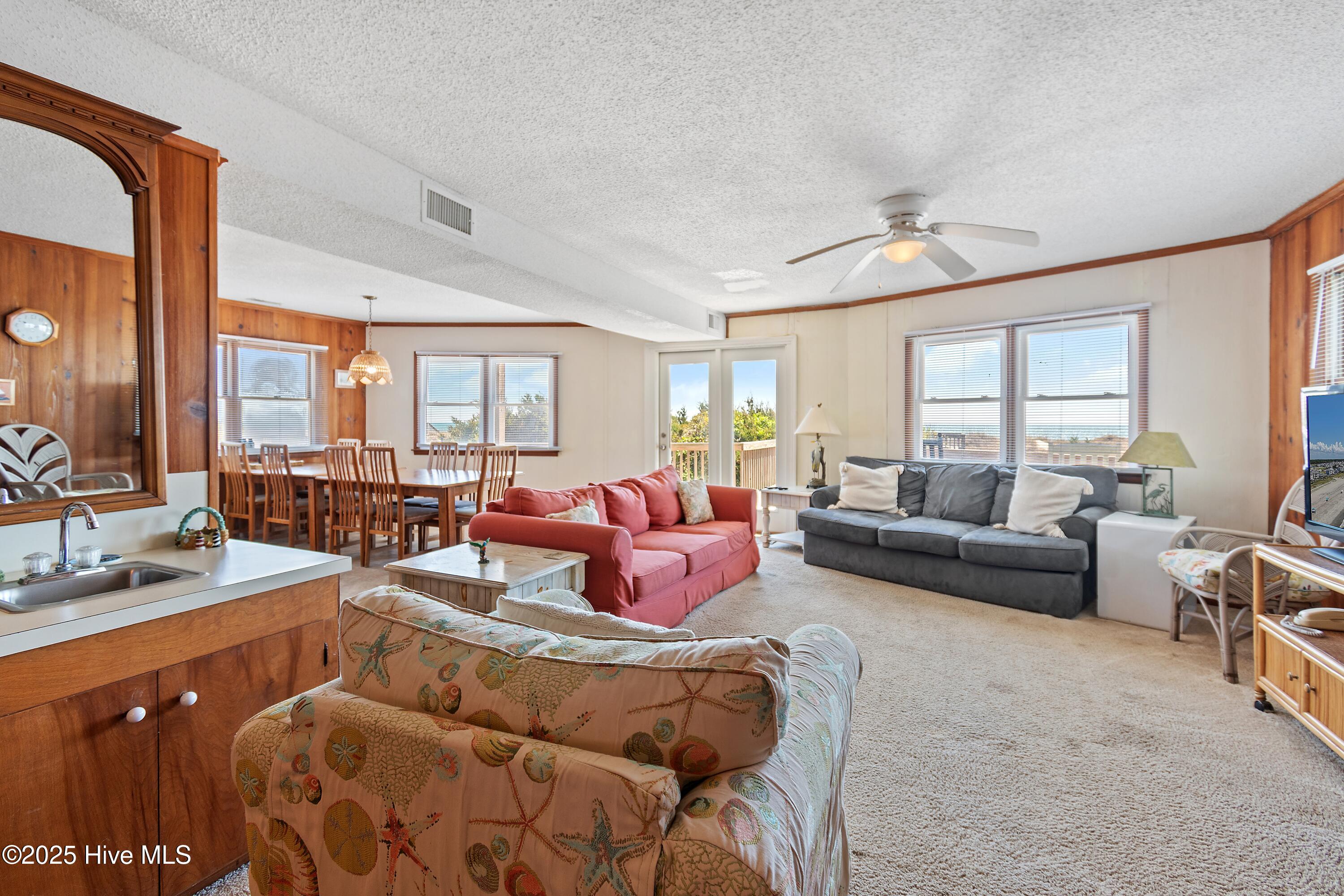 1097 Ocean Boulevard W Property Photo 20