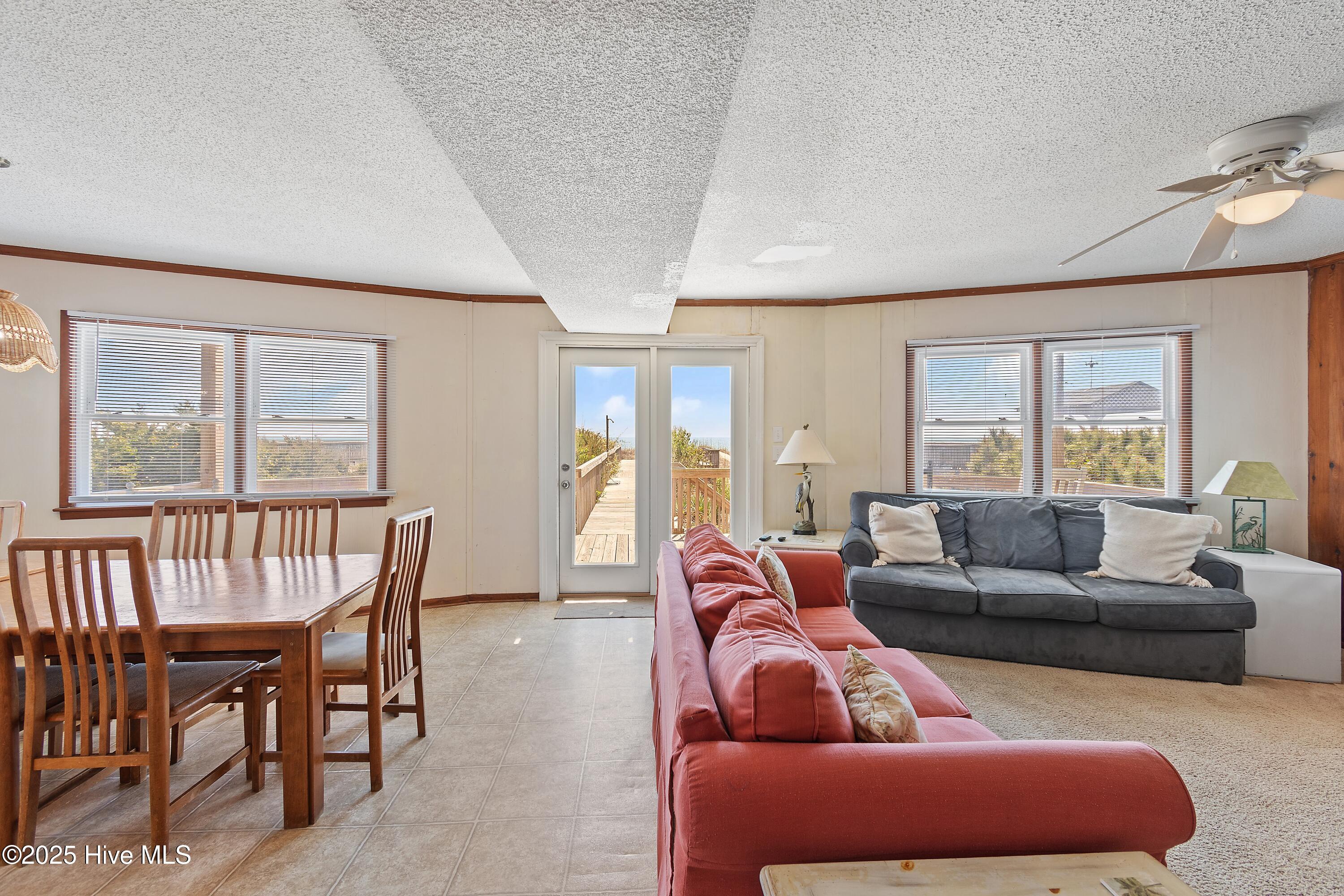 1097 Ocean Boulevard W Property Photo 23