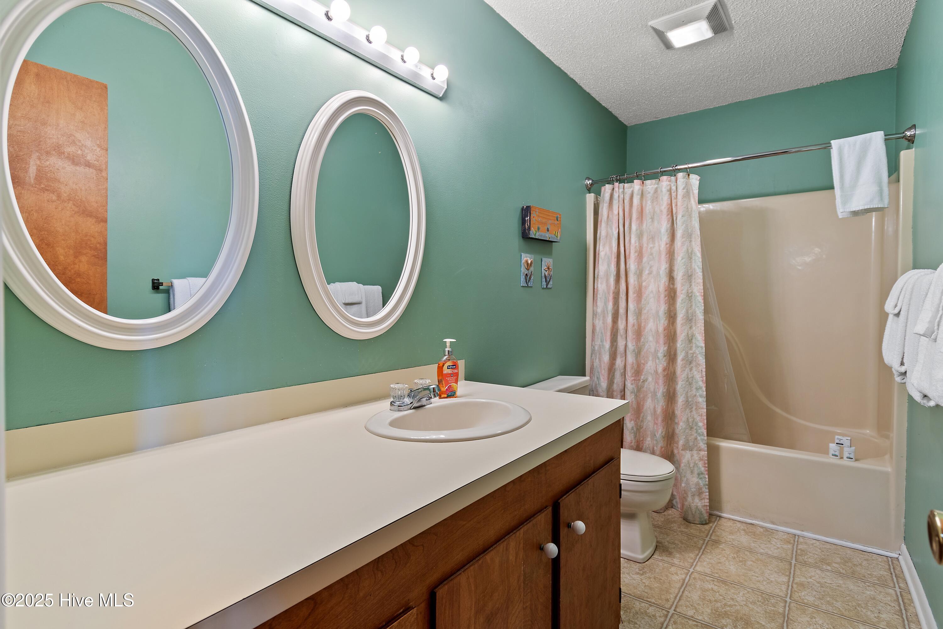 1097 Ocean Boulevard W Property Photo 36