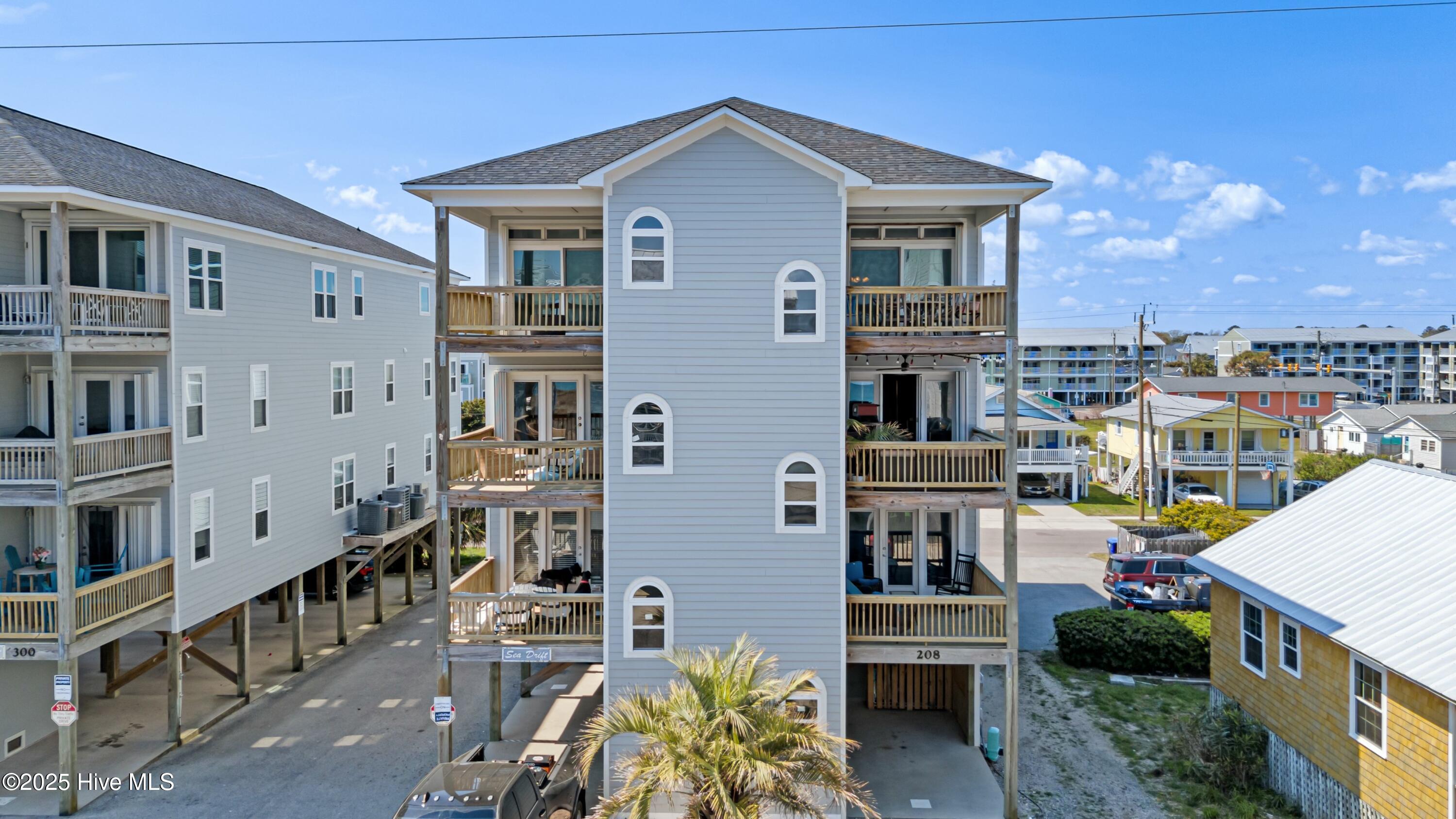 208 Carolina Beach Avenue #300 Property Photo 1