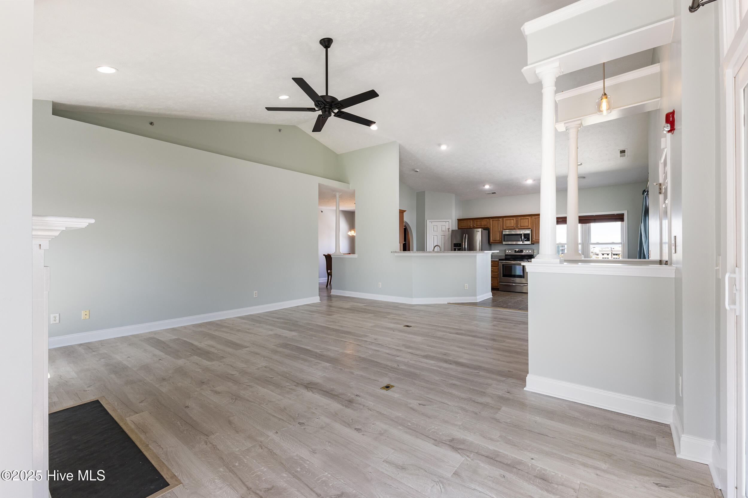 208 Carolina Beach Avenue #300 Property Photo 11